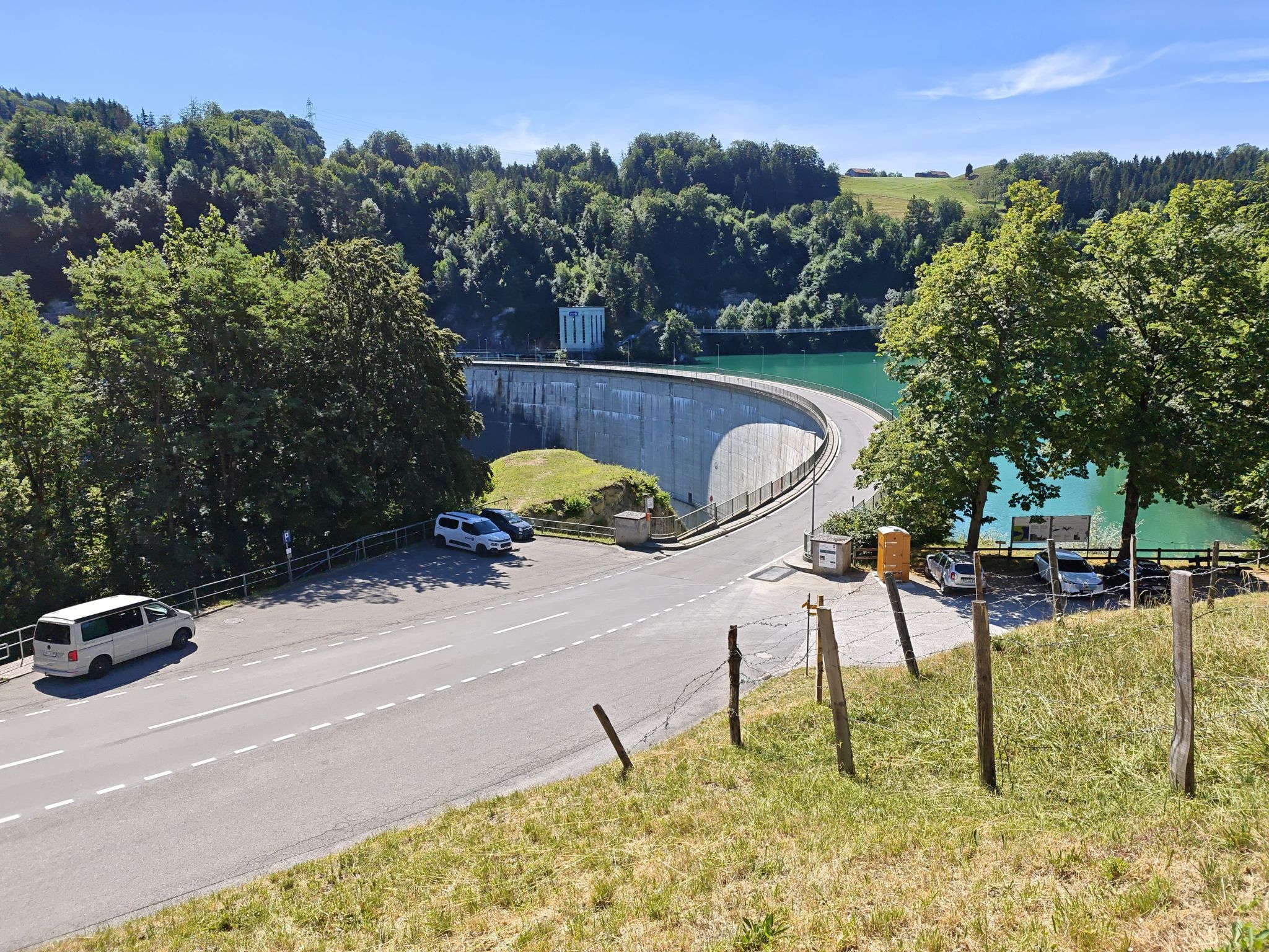 Staumauer Greyerzersee