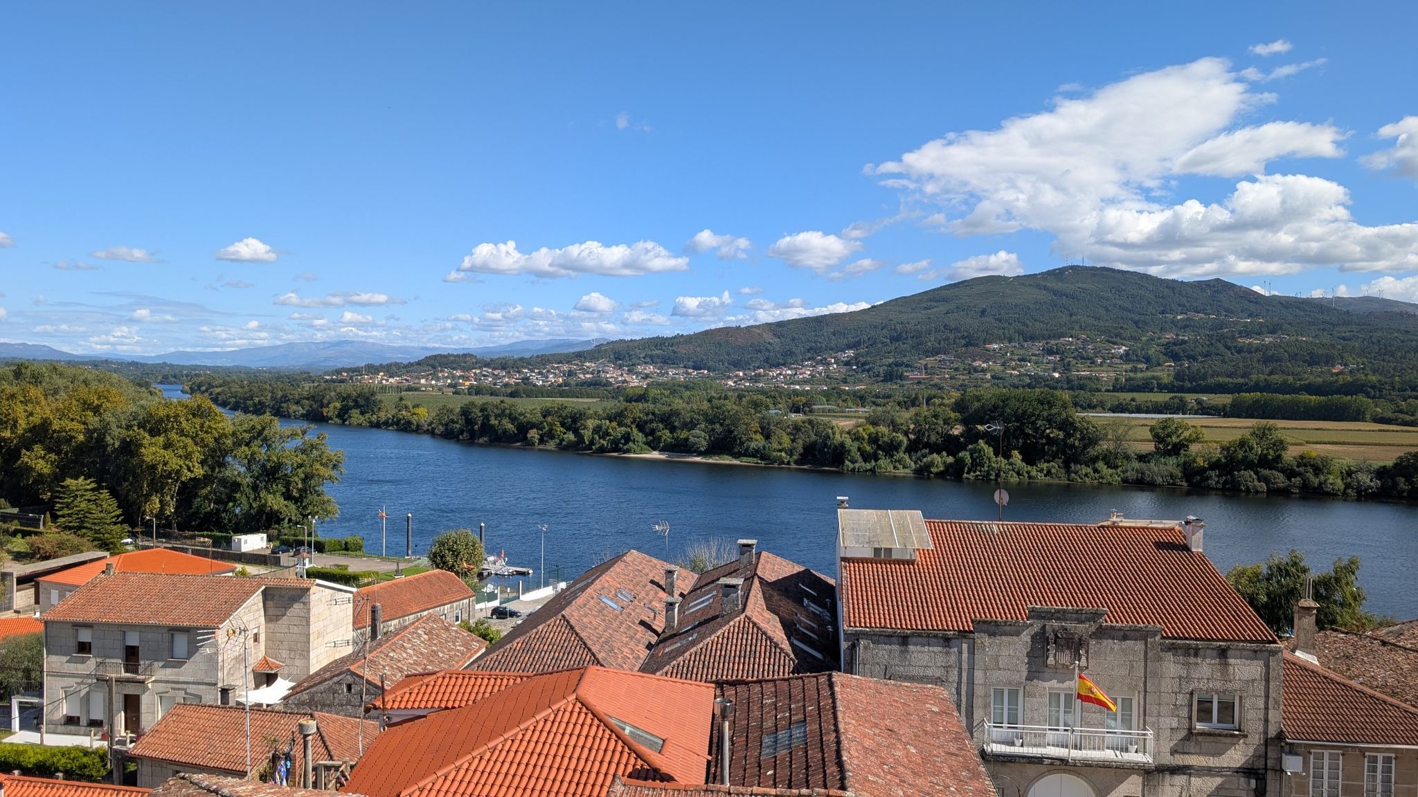 Blick aus unserem Hotelzimmer im Torre do Xudeu