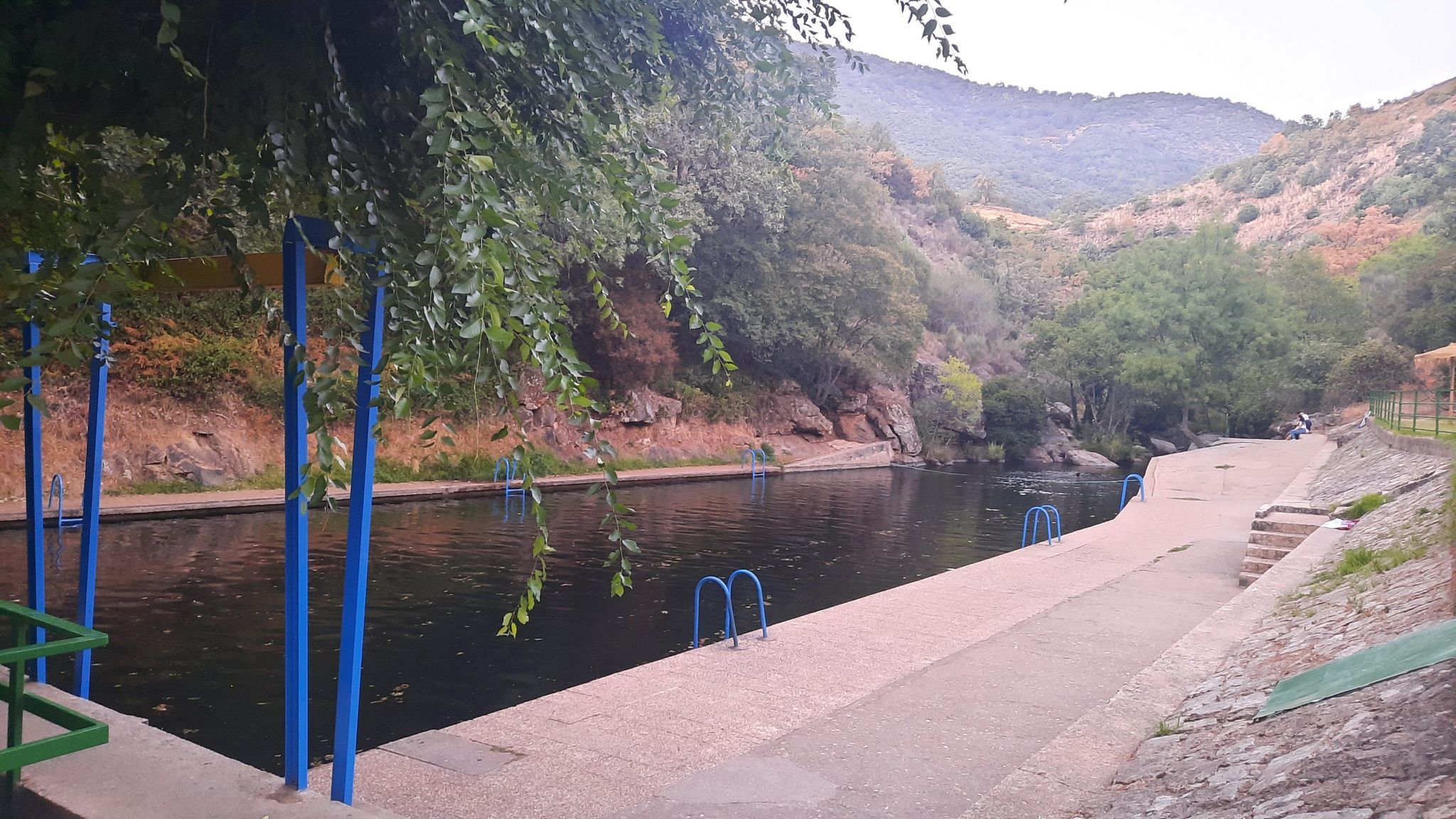 Piscina natural Losar