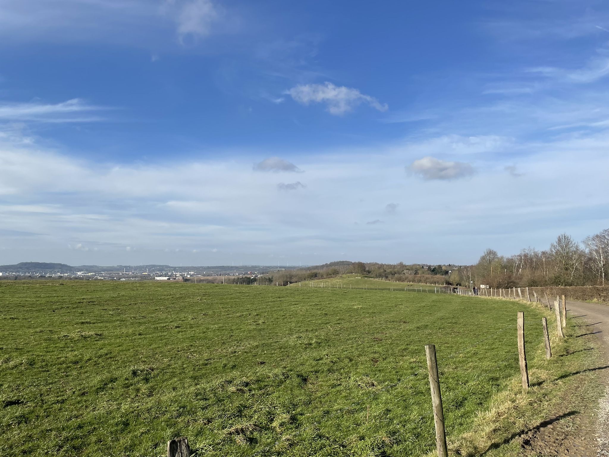 Die Sonne Lacht ! Na dann ab auf`s Rad  . . . Von Brand aus Richtung Verlautenheide ( Hier am Prunkweg )
