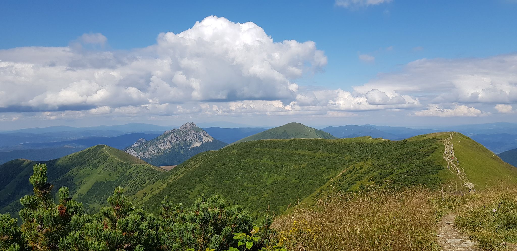 Der Blick vom Gipfel des Chleb (1646m)