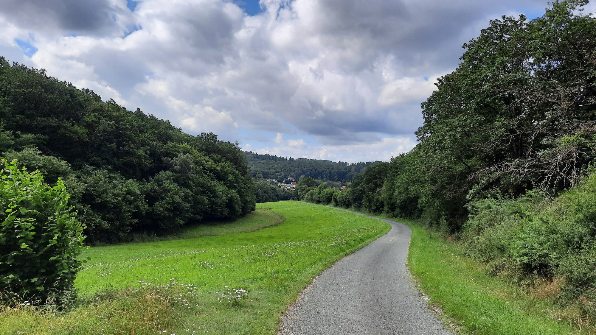 Weiperfelden vom "Altenwald" gesehen