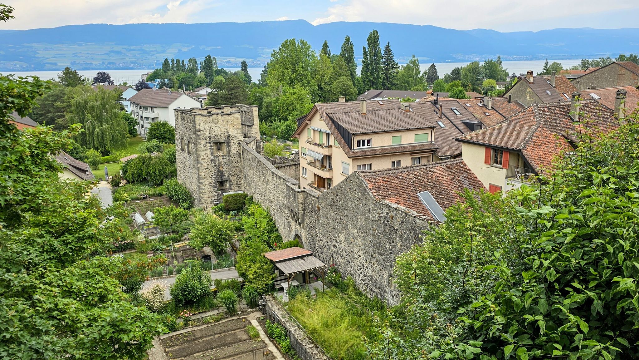 Porte de la Thiolleyres 1372 Das Tor zum Hafen