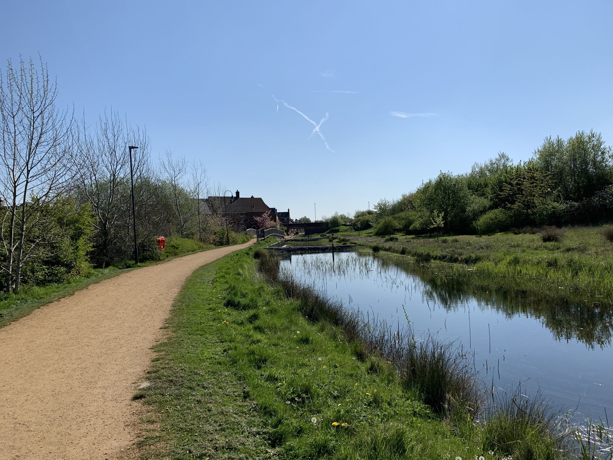 Wichelstowe Canal Path