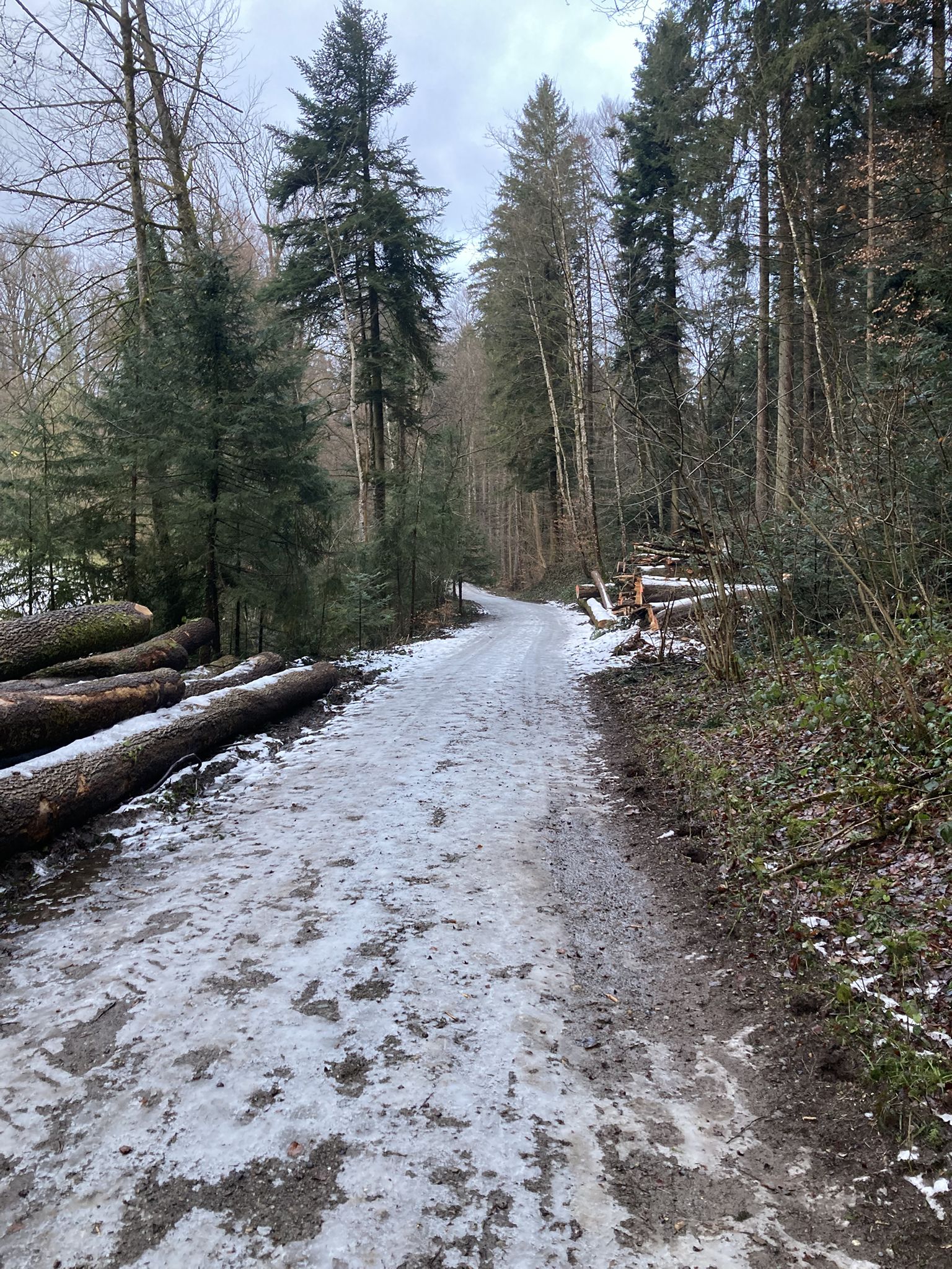 Hier gings nicht weiter...rutschig/ eisig