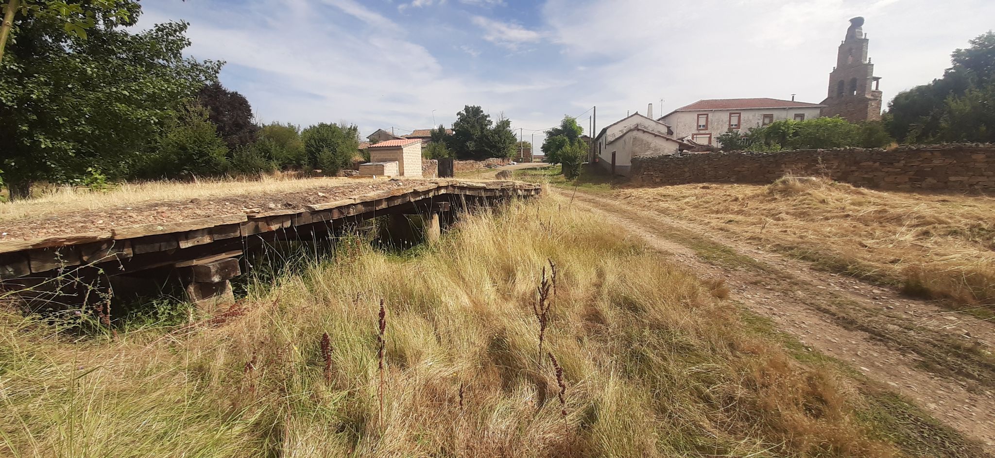 Viejo puente de Bustos