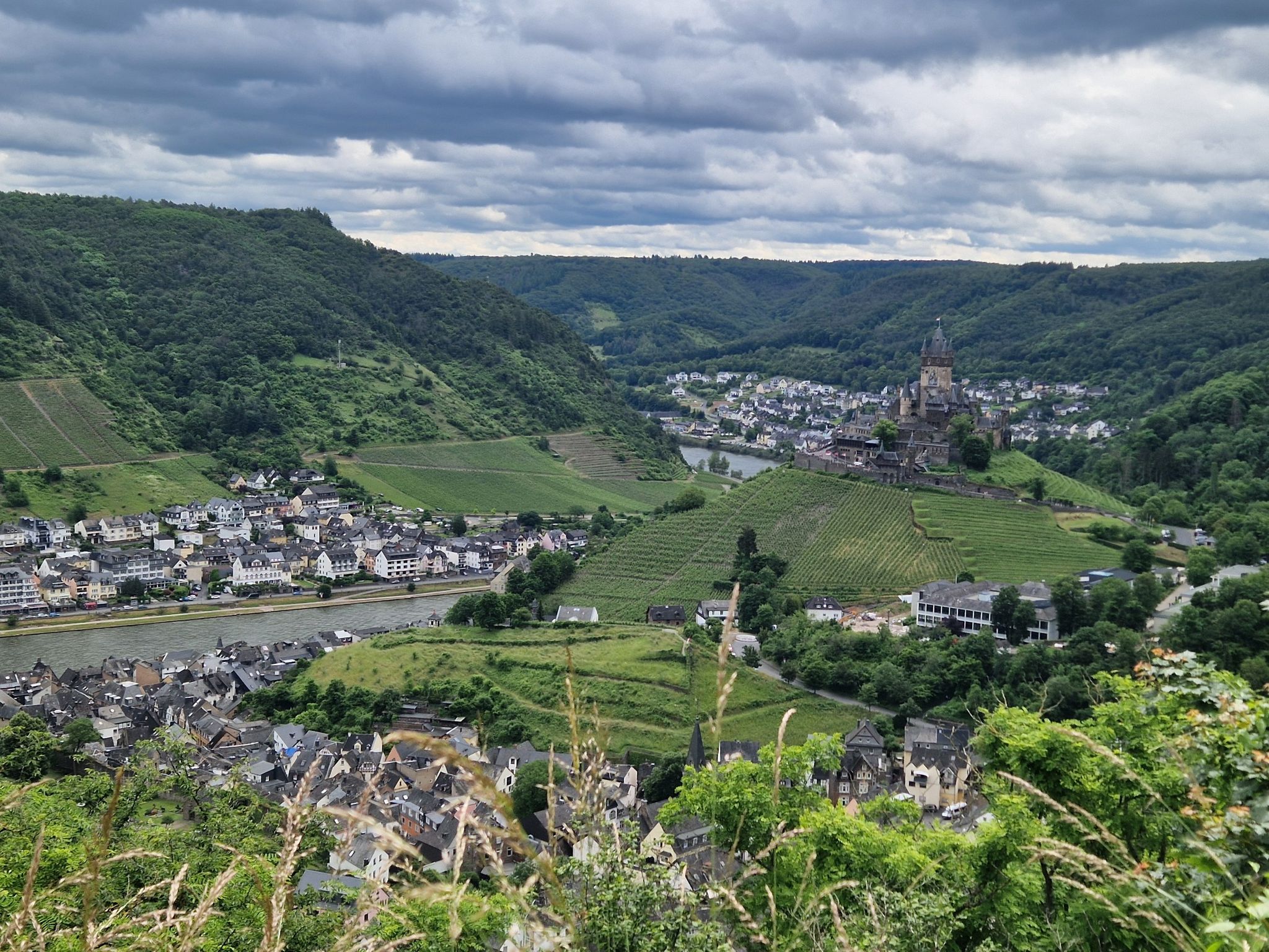 Immer wieder schön anzusehen  "Cochem mit der Reichsburg "