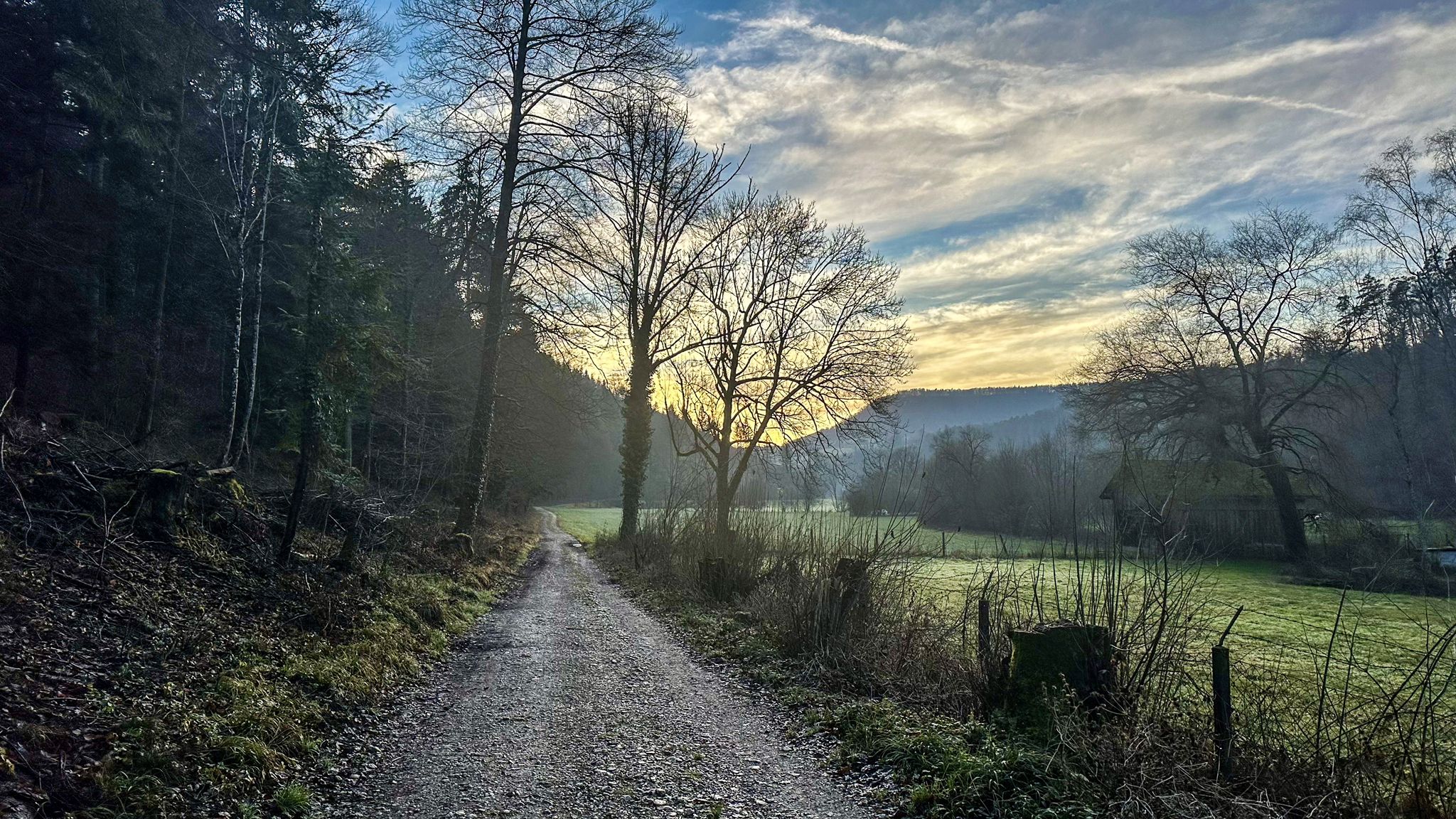 ...noch so hell auf dem Weg durchs Oristal, dass man fast eine Sonnenbrille braucht 😂...
