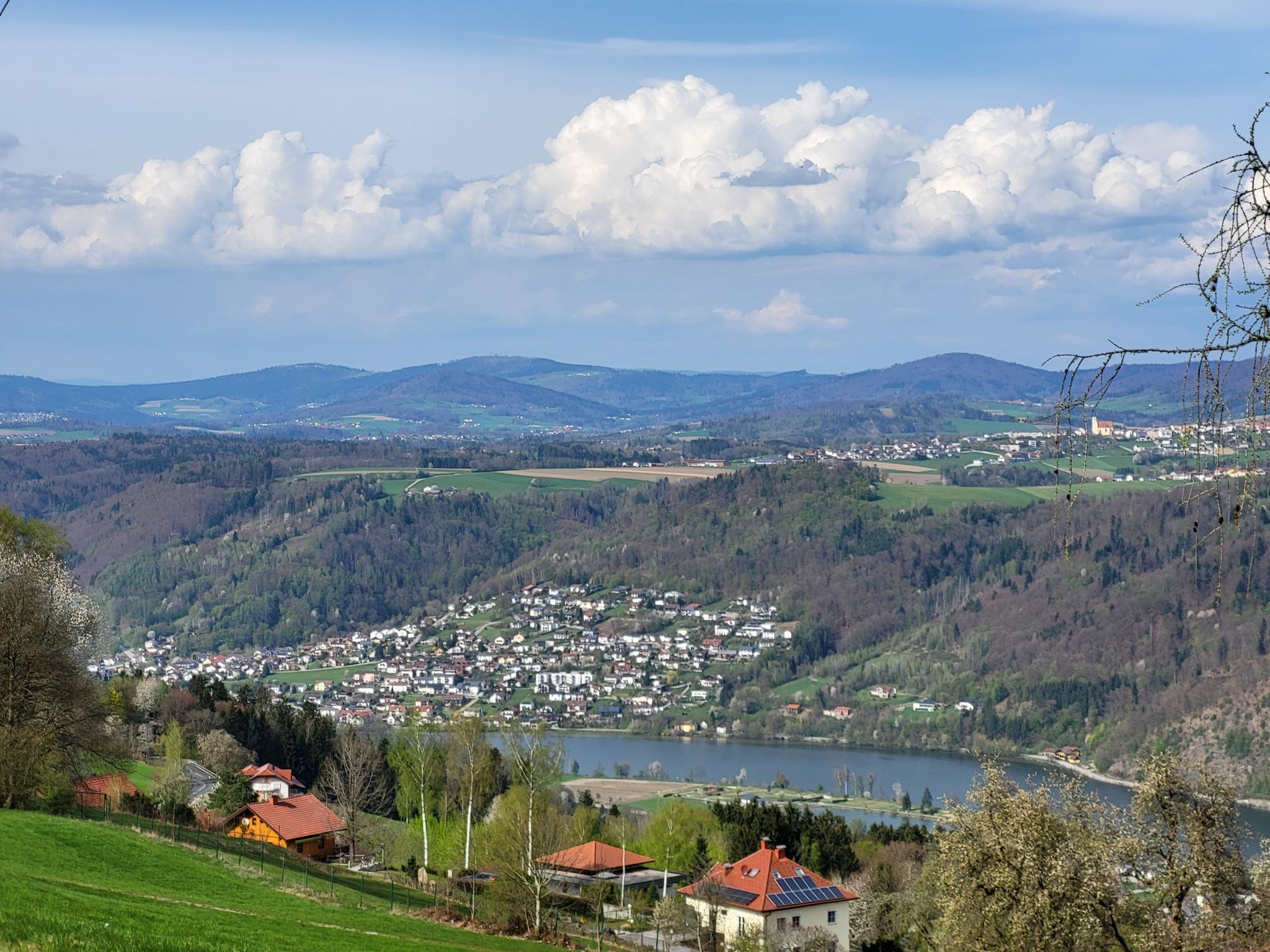 Weitblick nach Obernzell Bayern