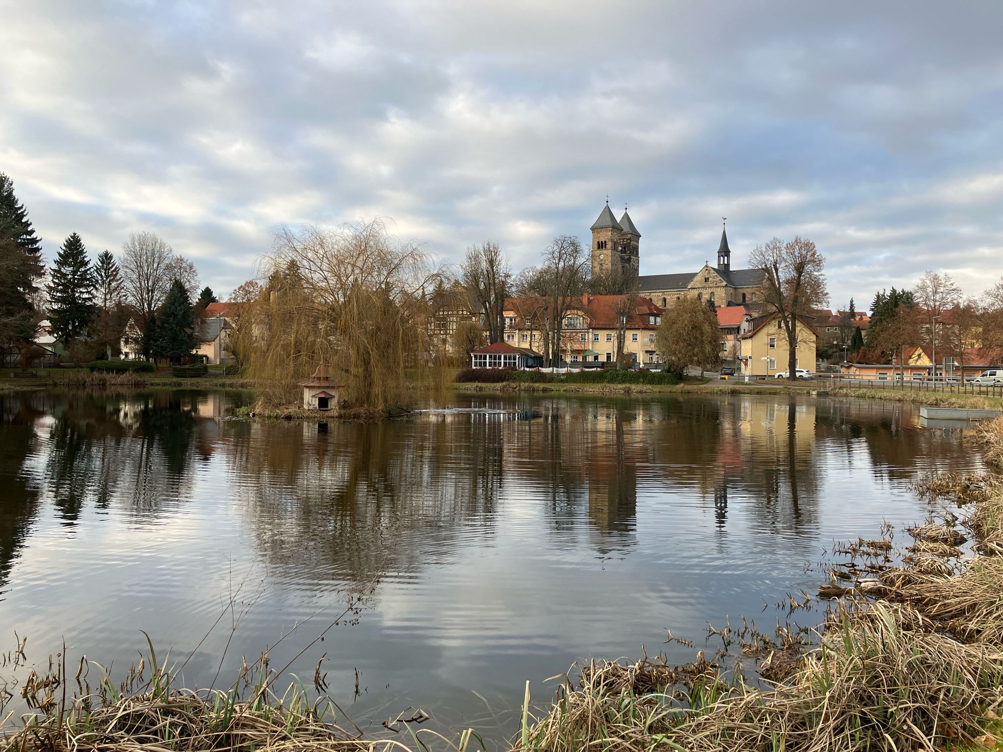 Schwanenteich mit ehem. Kloster, Bad Klosterlausnitz
