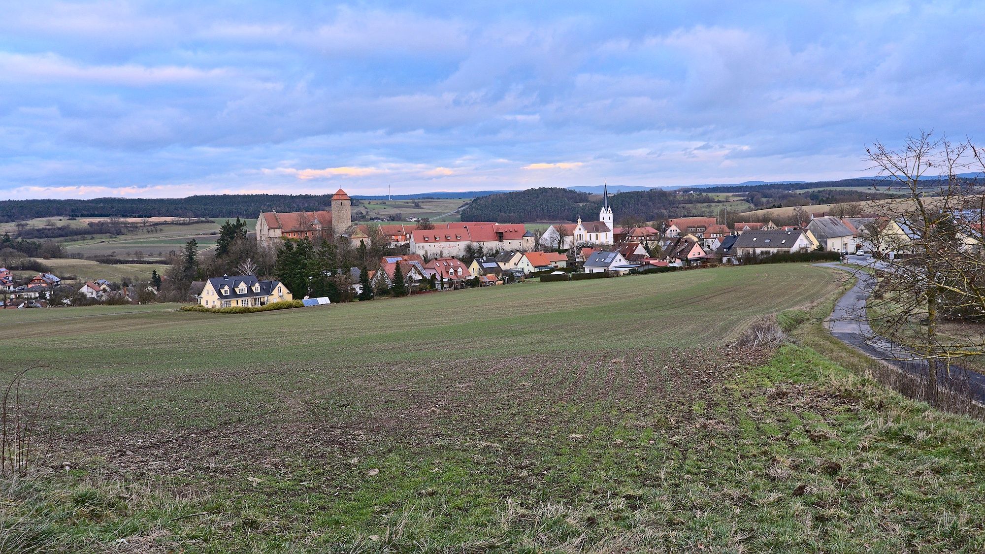 .... zum Ausblick auf Lisberg