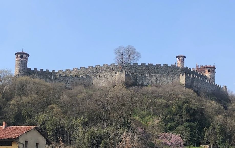 Castello di Pavone.