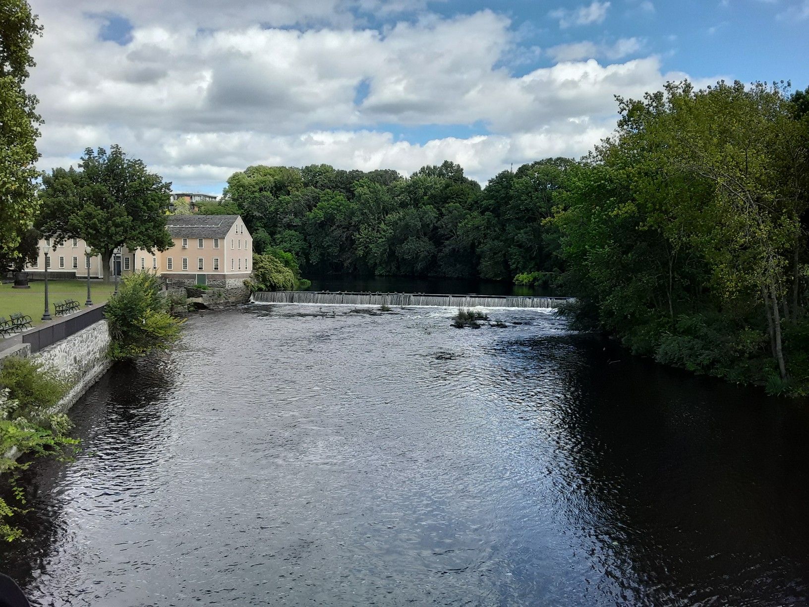Sri Chinmoy Peace Bridge / Blackstone River