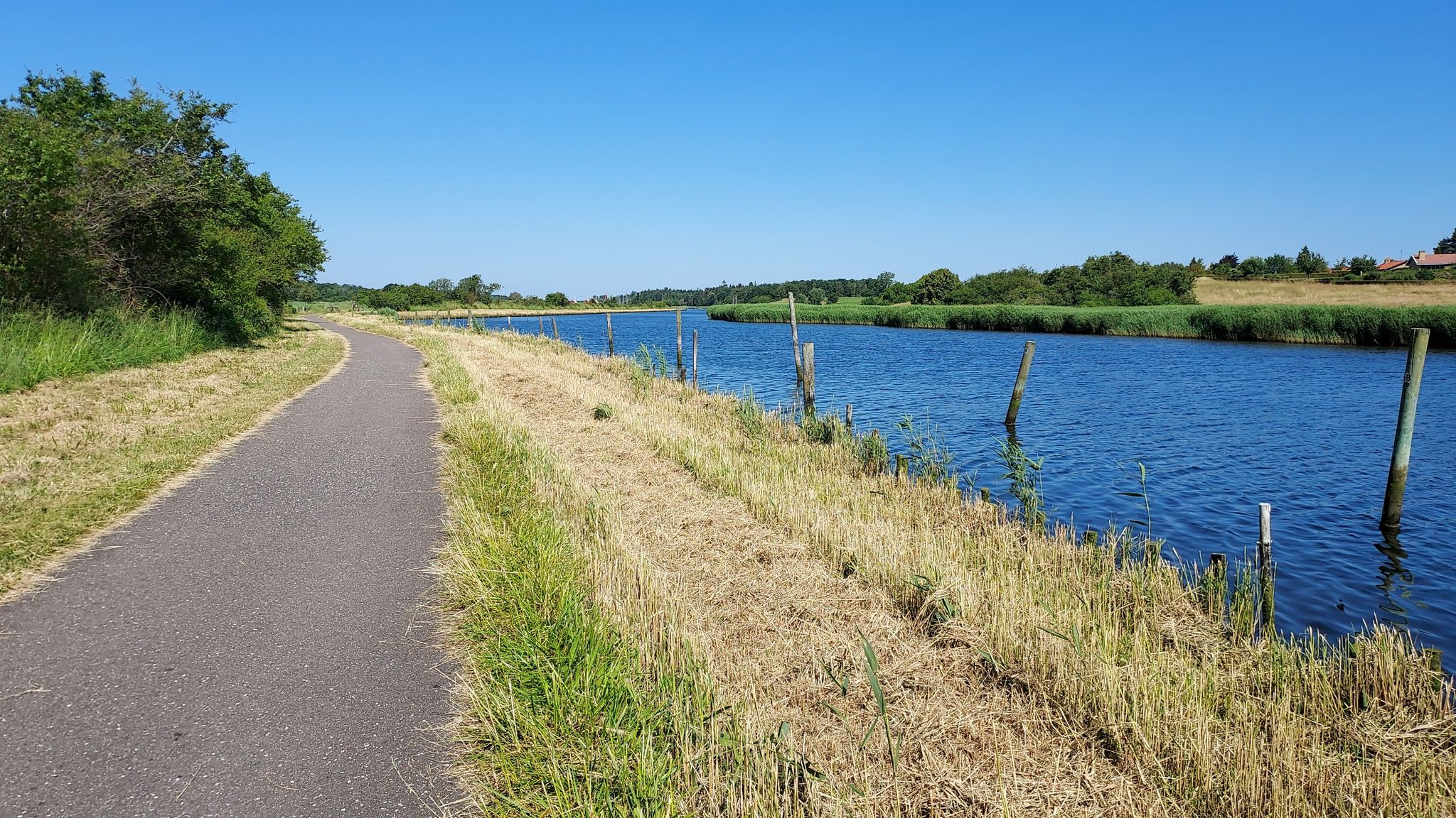 Radweg am Fjord