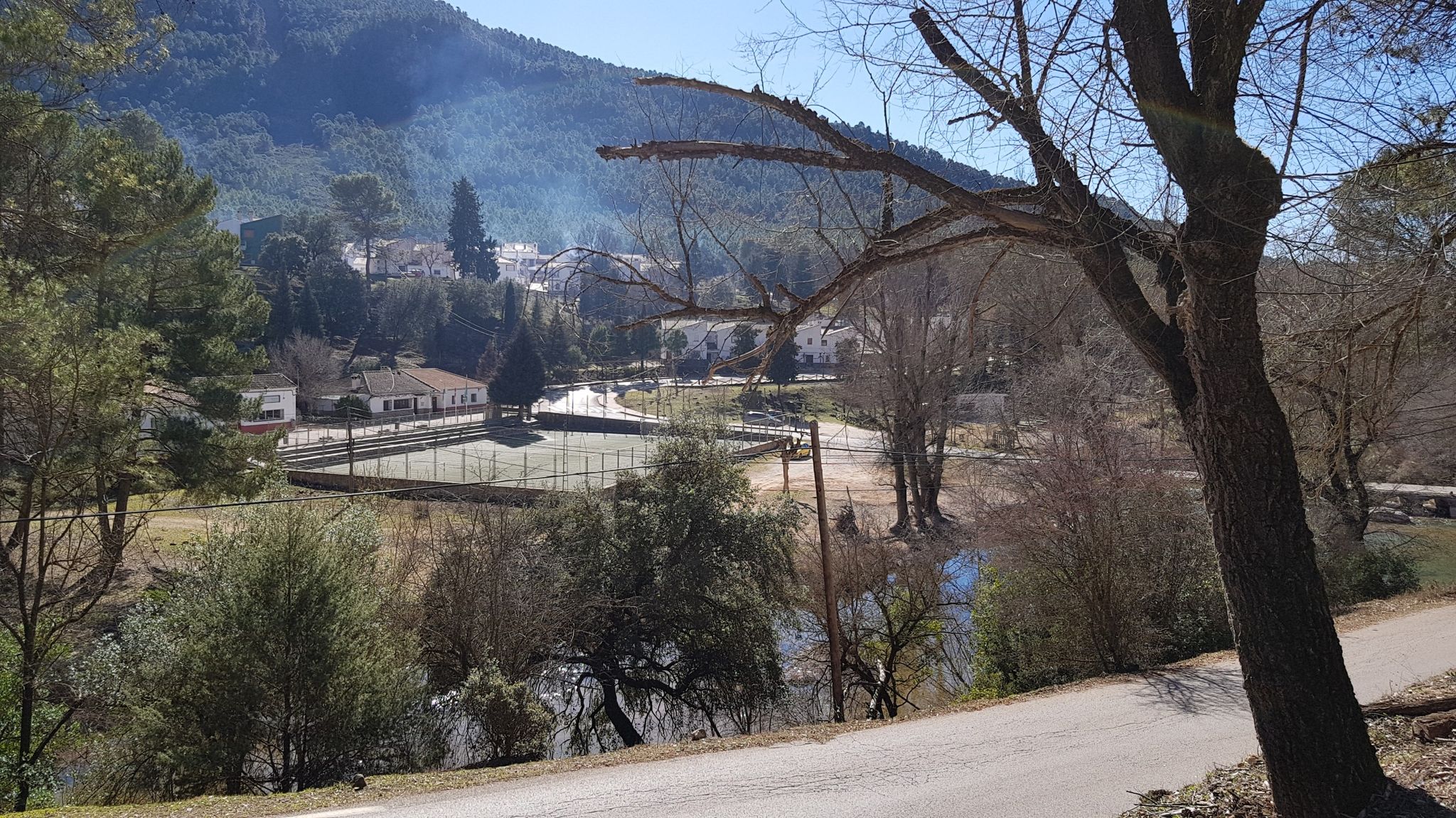 'Coto Rios', es soll Rest. und Supermercado haben. Der Campingplatz scheint geöffnet zu sein.