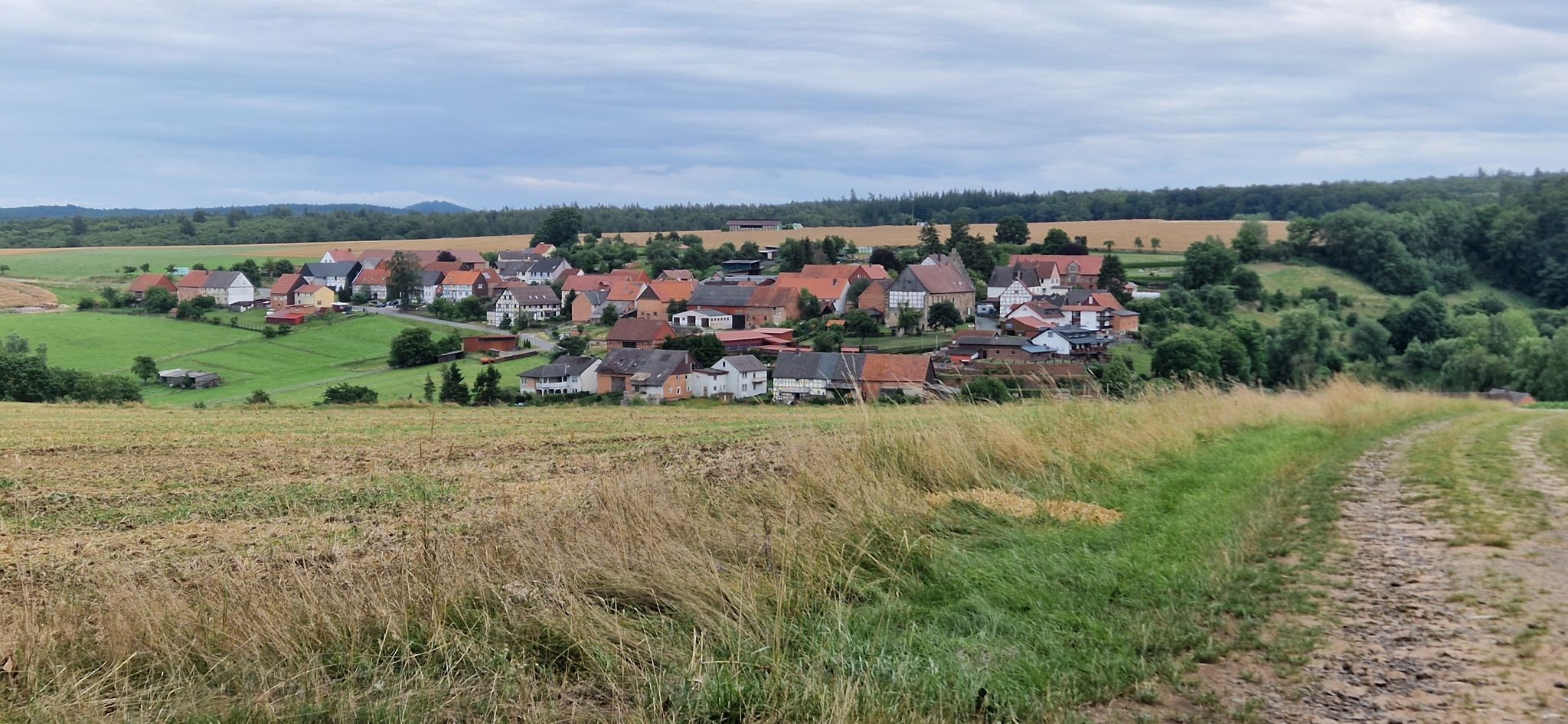 Wieder heil angekommen in dem Klosterdorf Volkhardinghausen