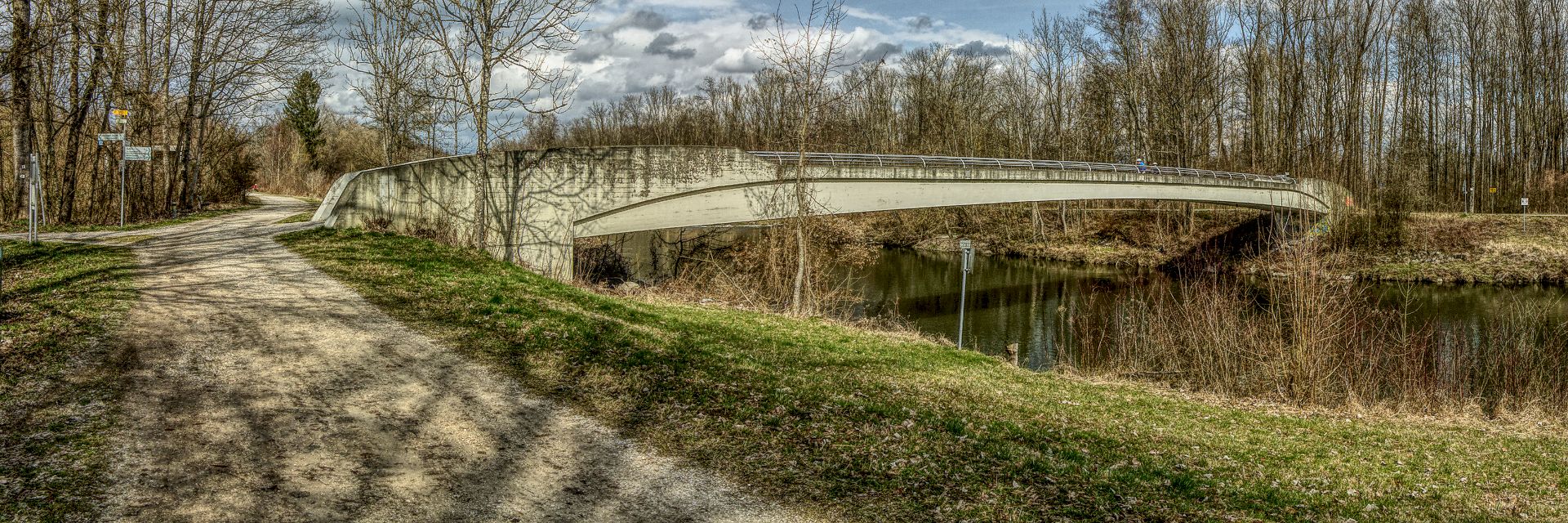 Brücke über die Iller, für Radler und Fußler, zwischen Regglisweiler und Au