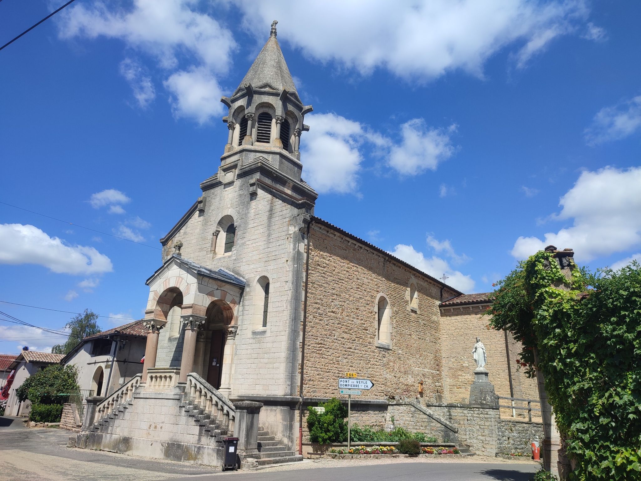 Kirche Illat