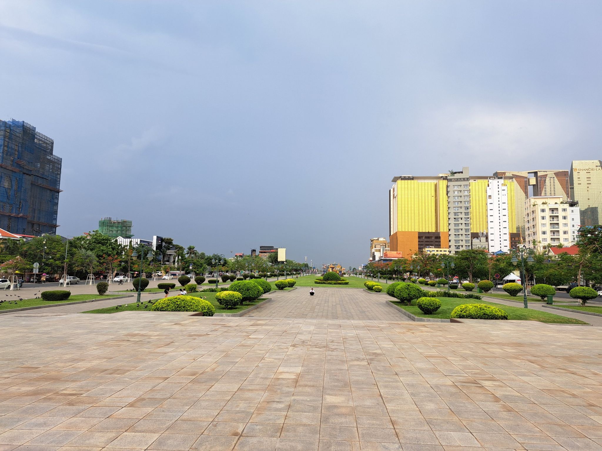 Blick auf die Sihanouk Promenade