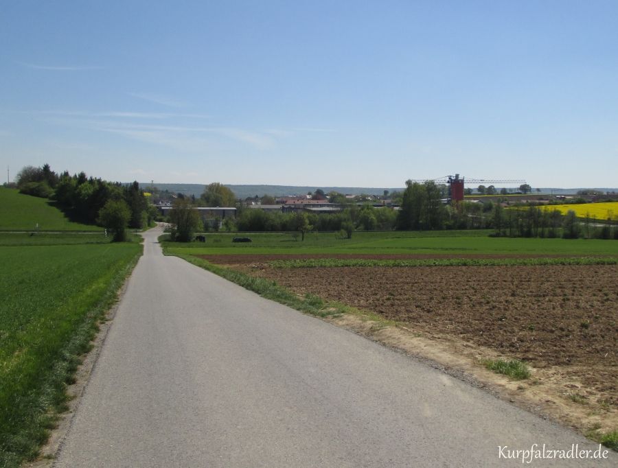 Wirtschaftsweg nach Massenbach
