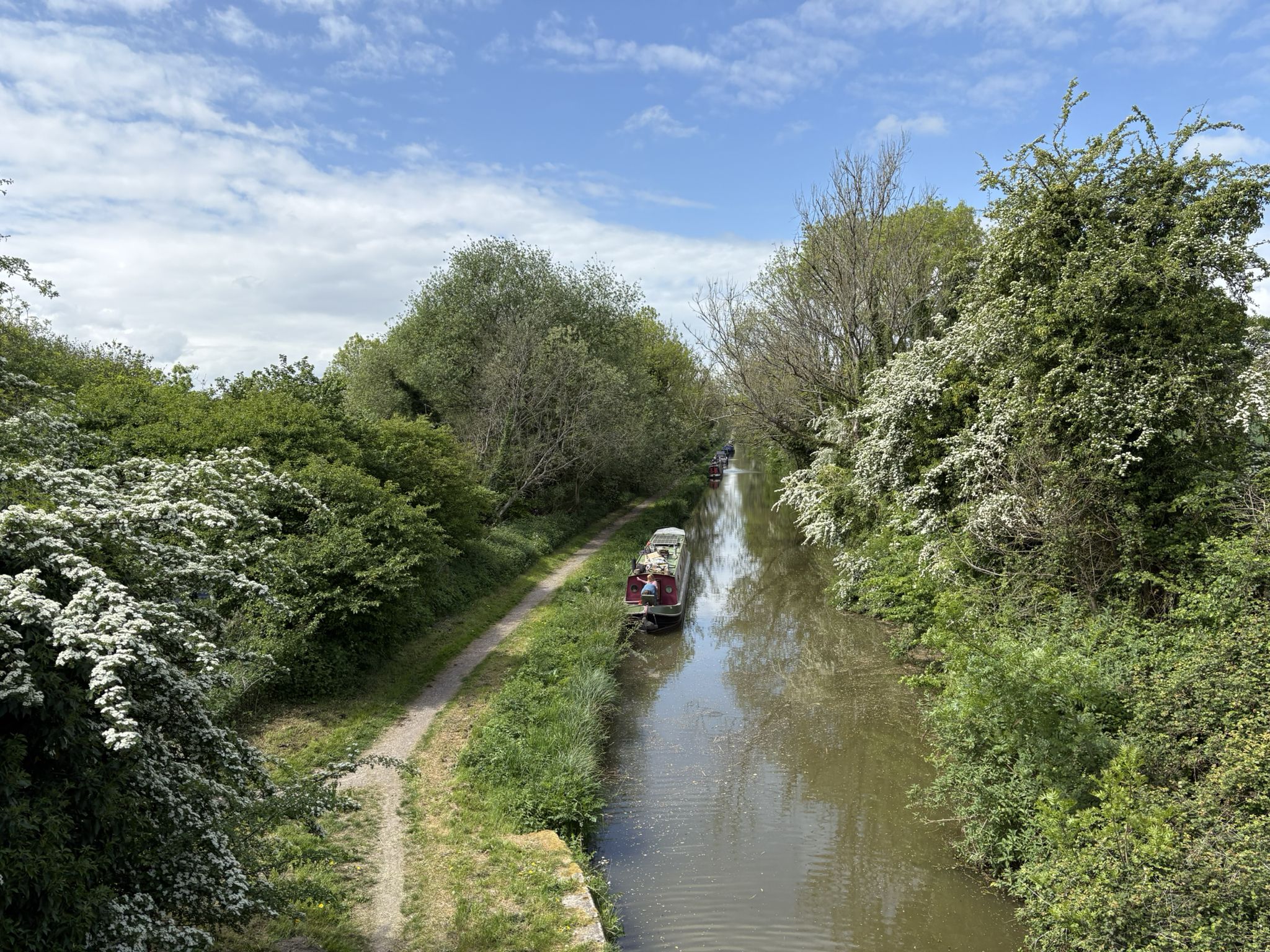 Kennet & Avon Canal onwards to Pewsey Wharf