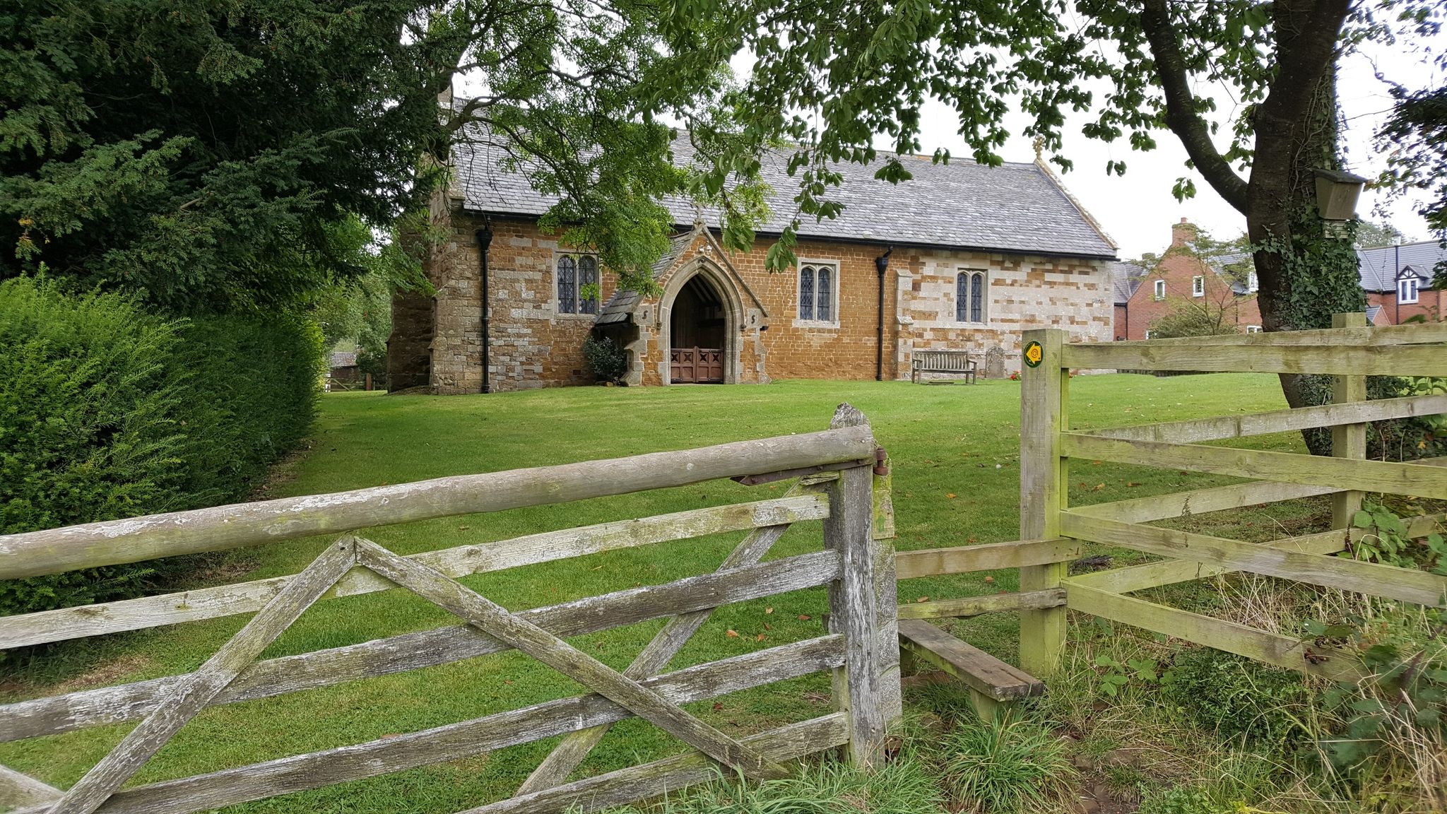 Thorpe satchville xhurch