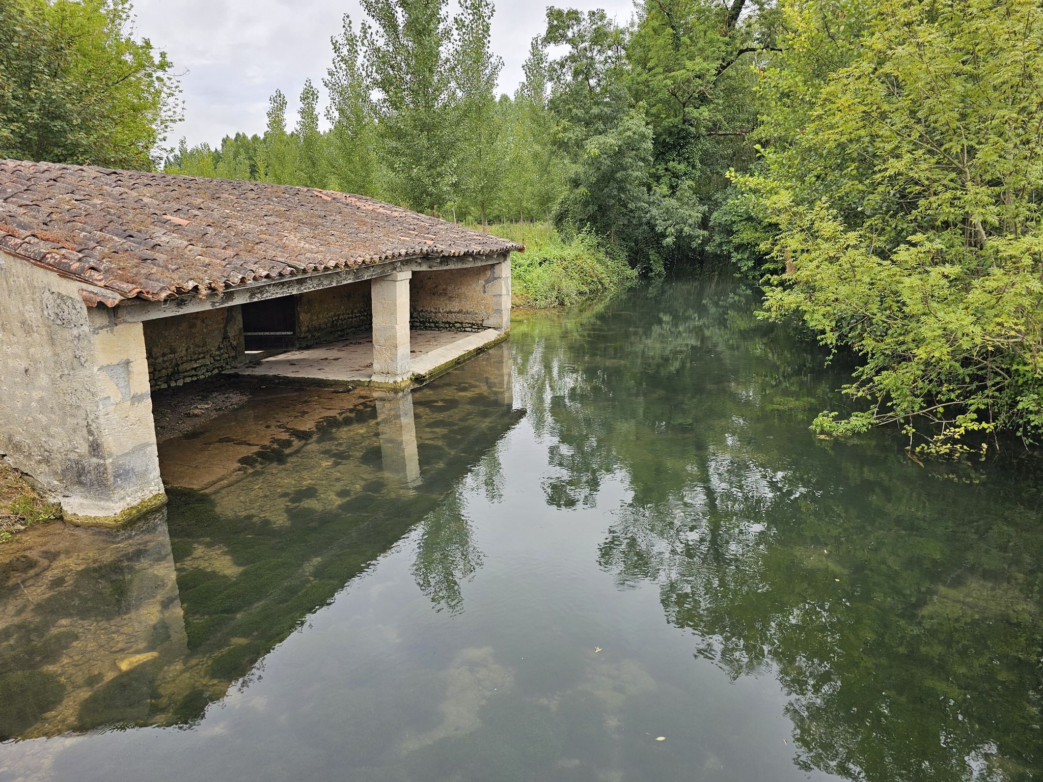lavoir de Pouzou