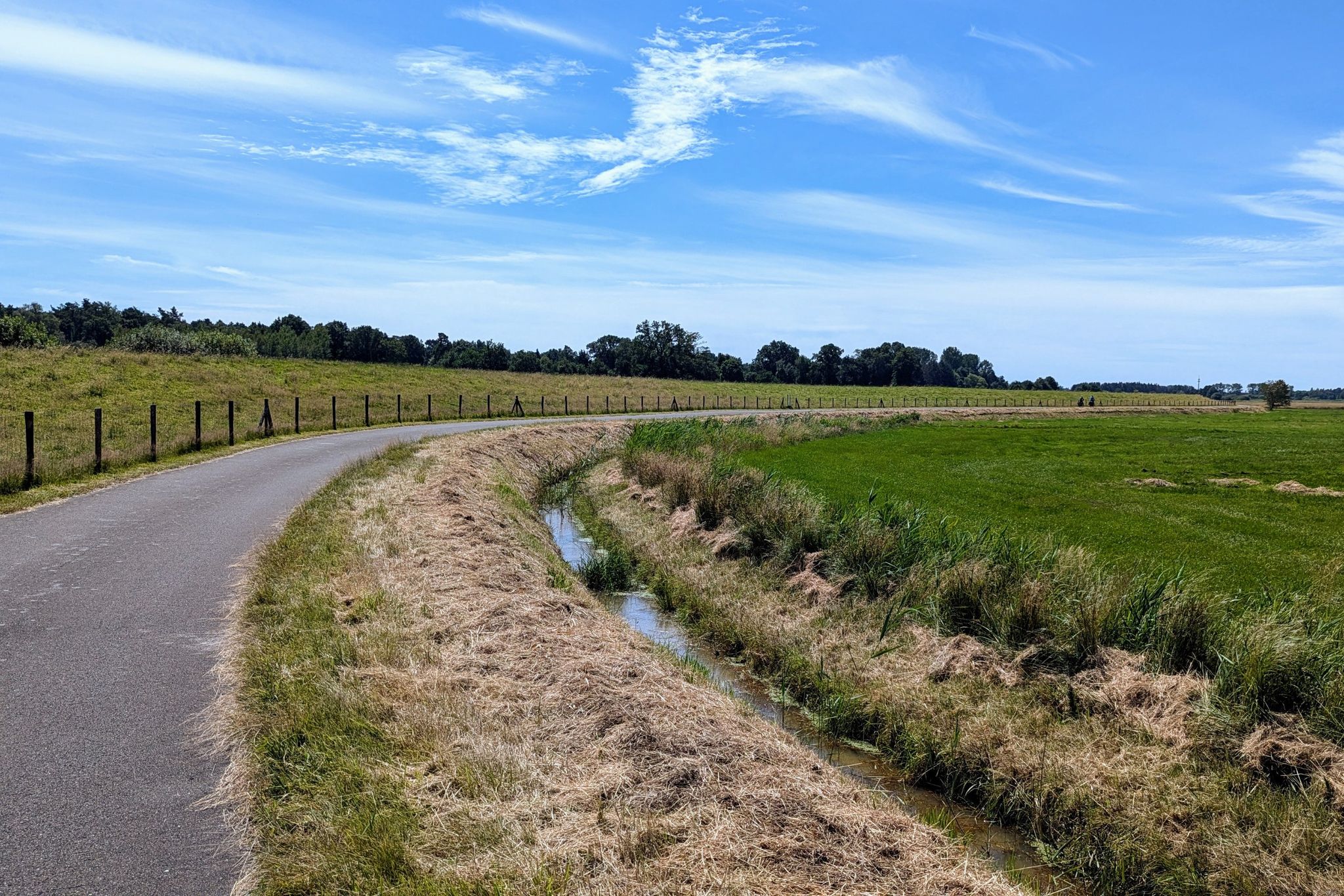 am Ostdeich entlang