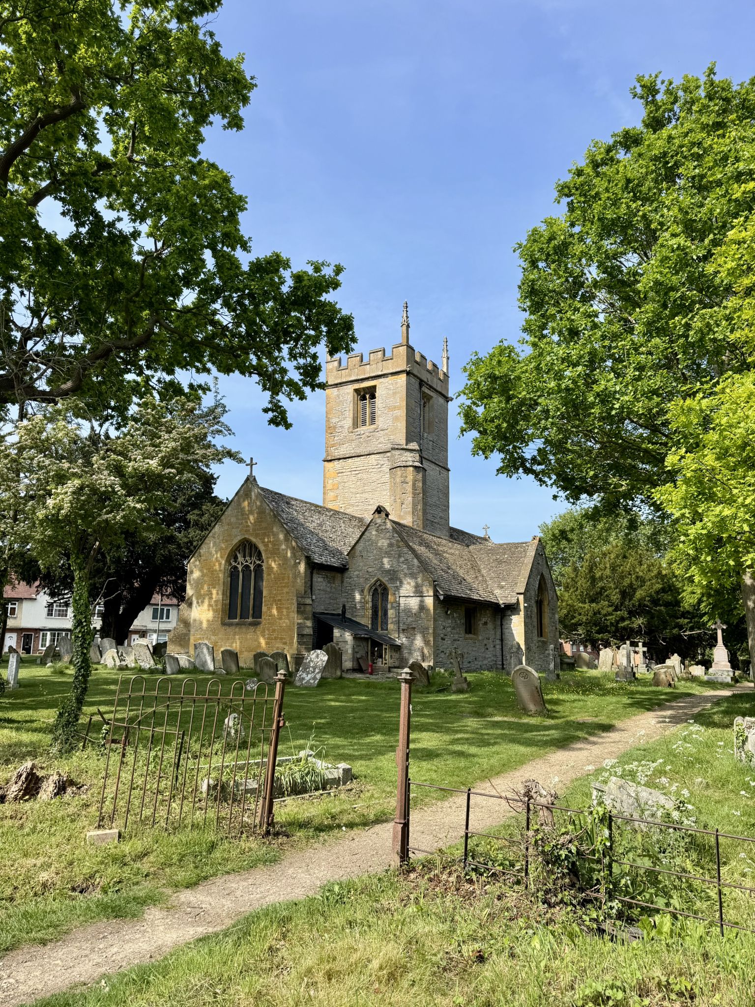 St Andrew's Parish Church