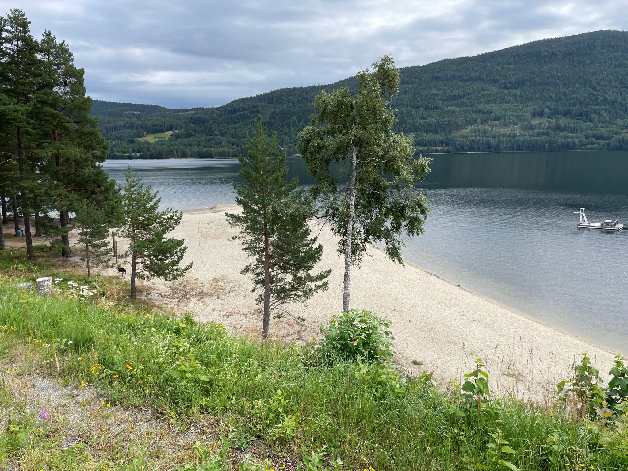 Blick auf den See Krøderen