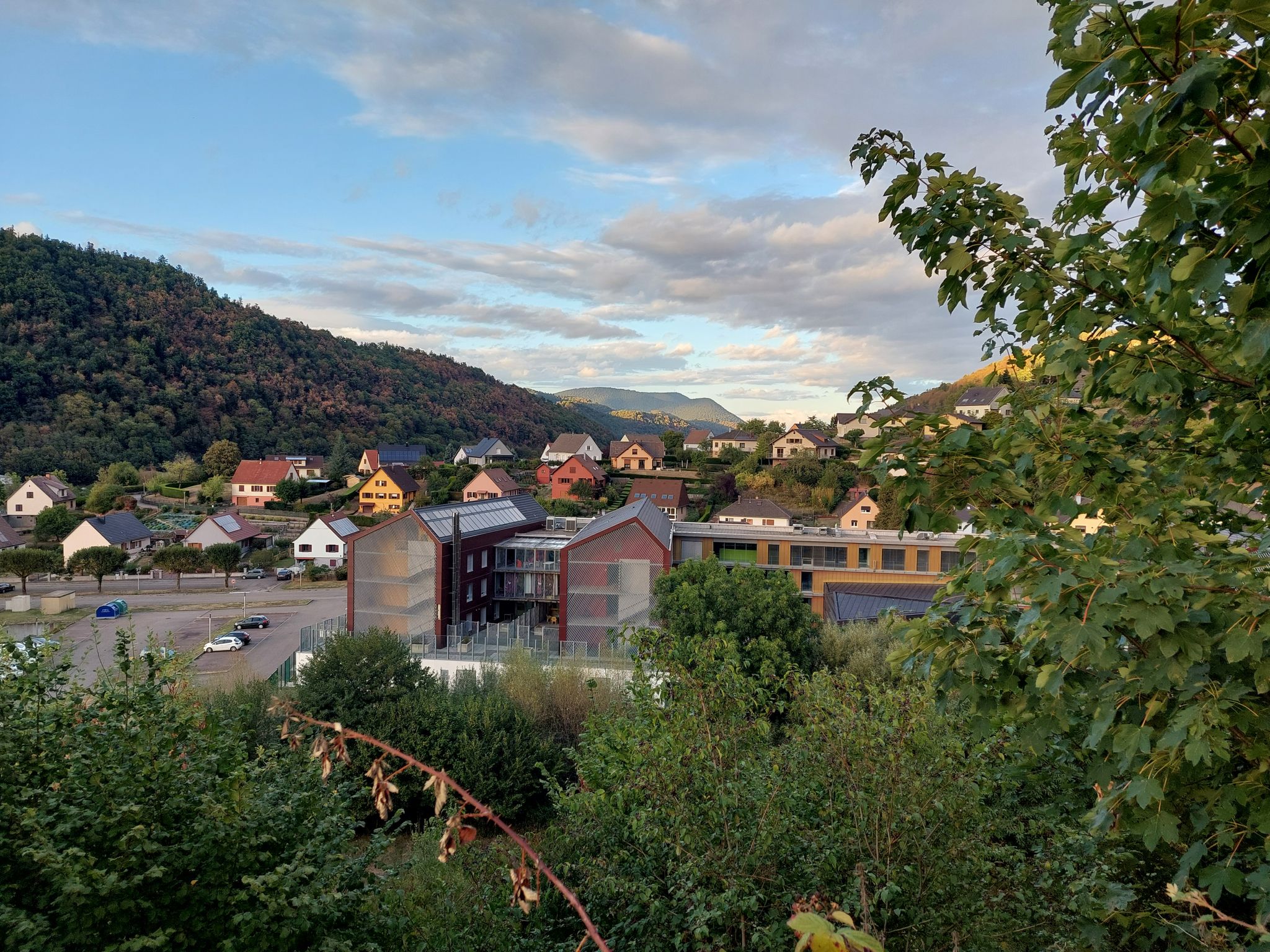 Ort Sainte Marie aux Mines (ehemals Markirch auch Mariakirch): Blick nach Nordosten