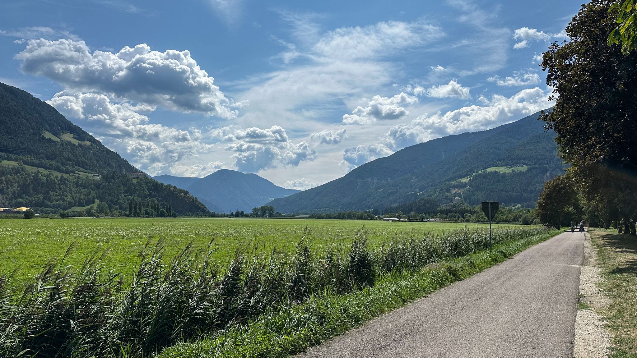 ...raus aus dem Gewühl Richtung Stilfes...