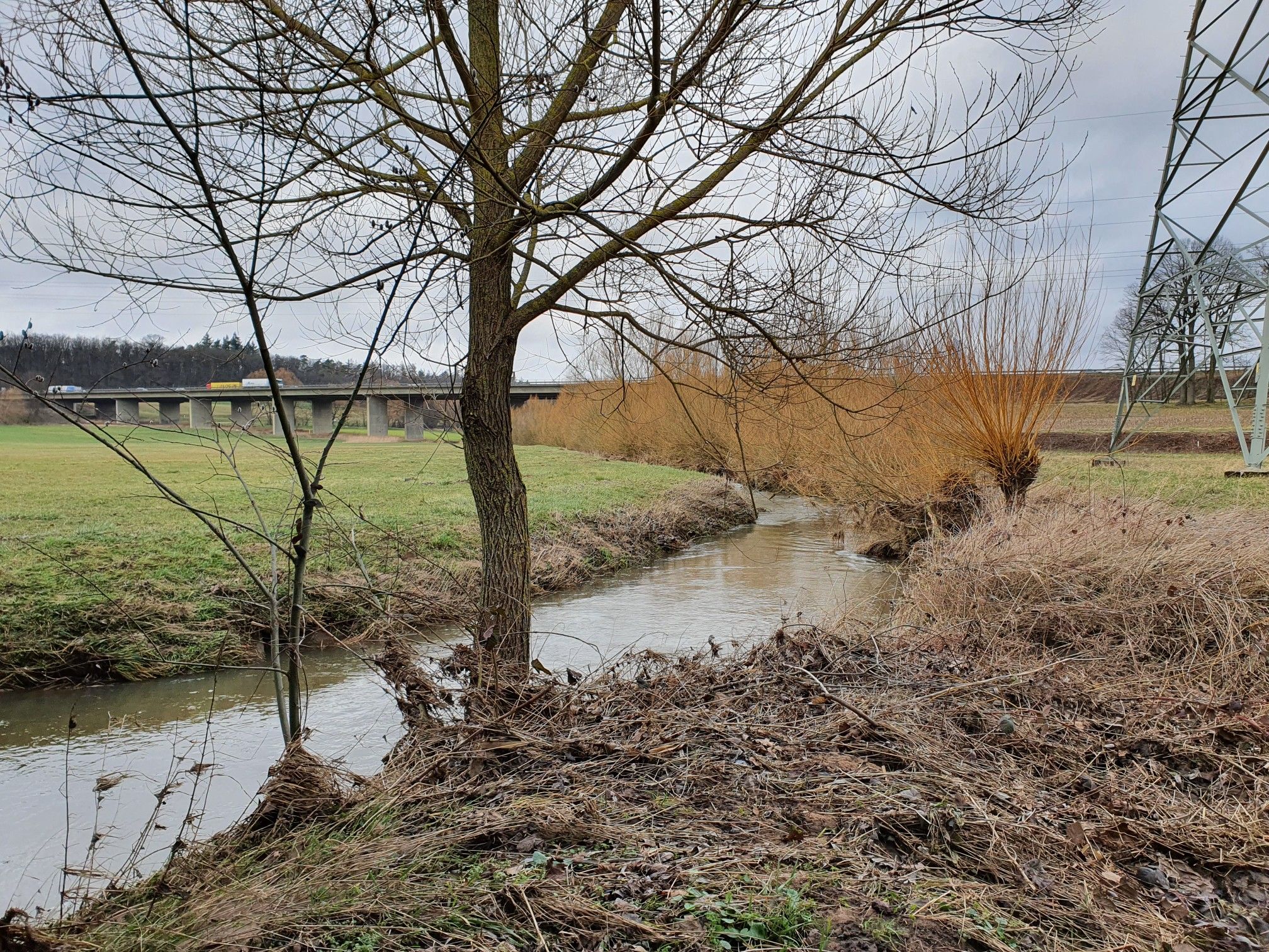 Aurach nach Hochwasser