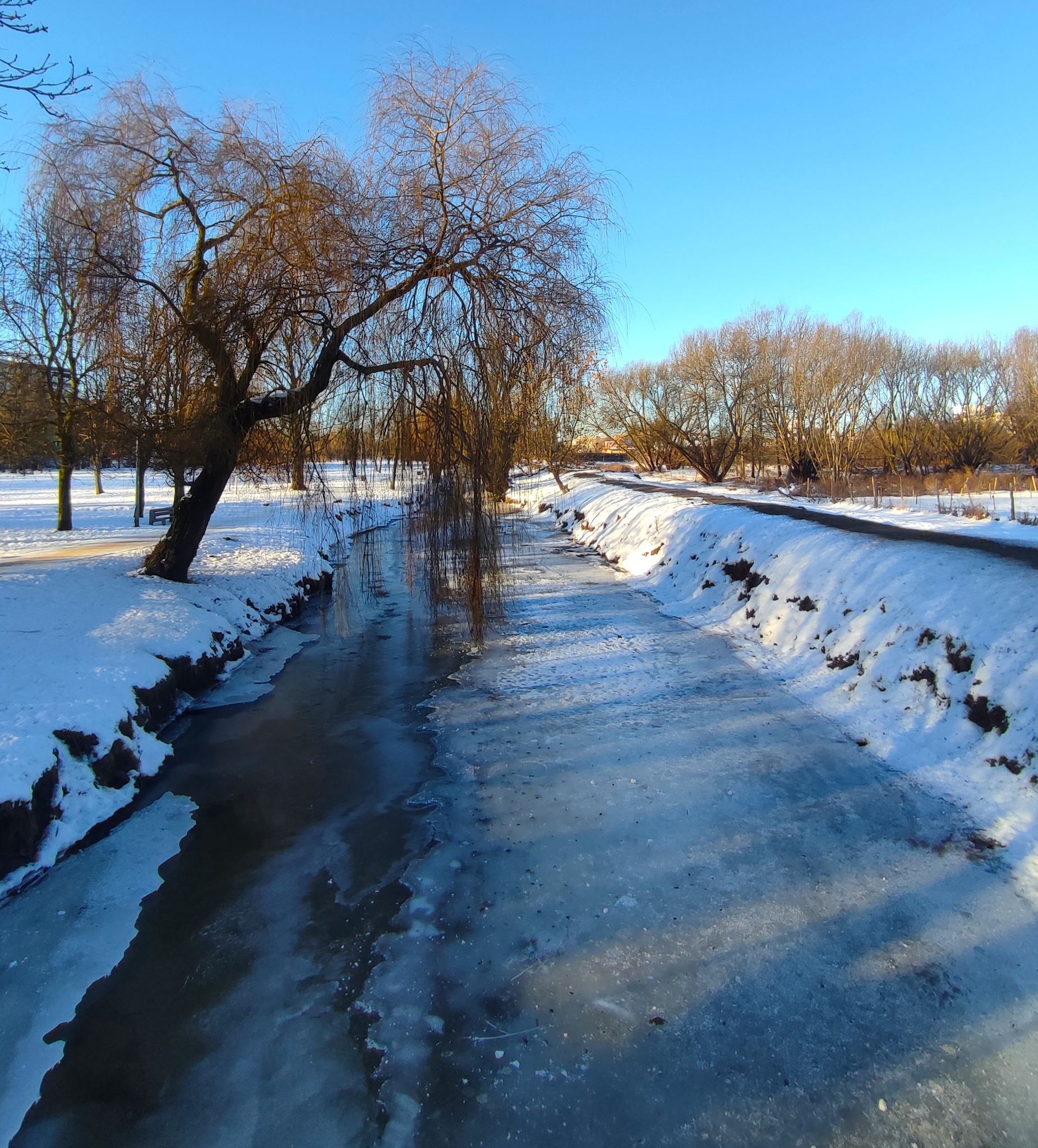 Park Antoniuk, rzeka Biała