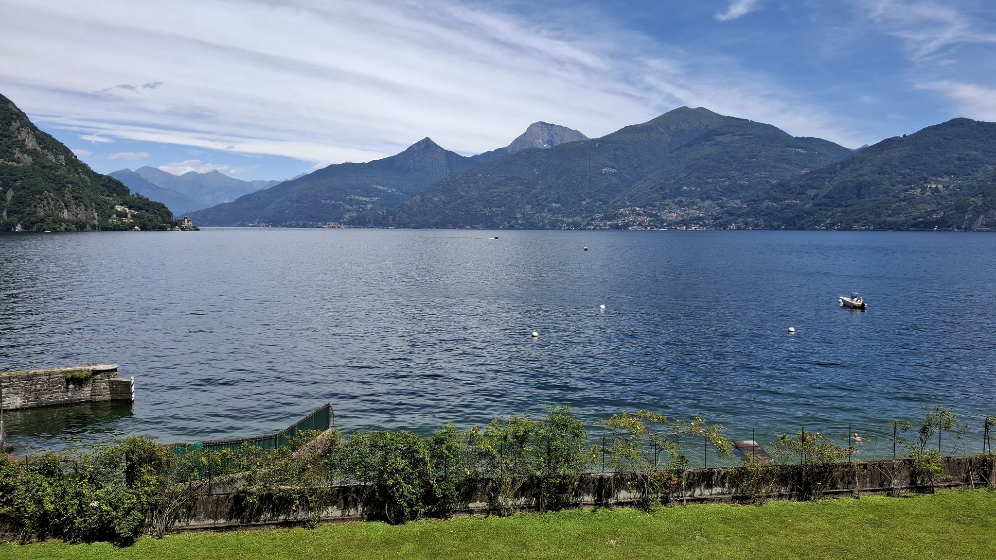 Splendida vista sul Legnoncino e la cresta ovest (quella di salita) del Legnone.