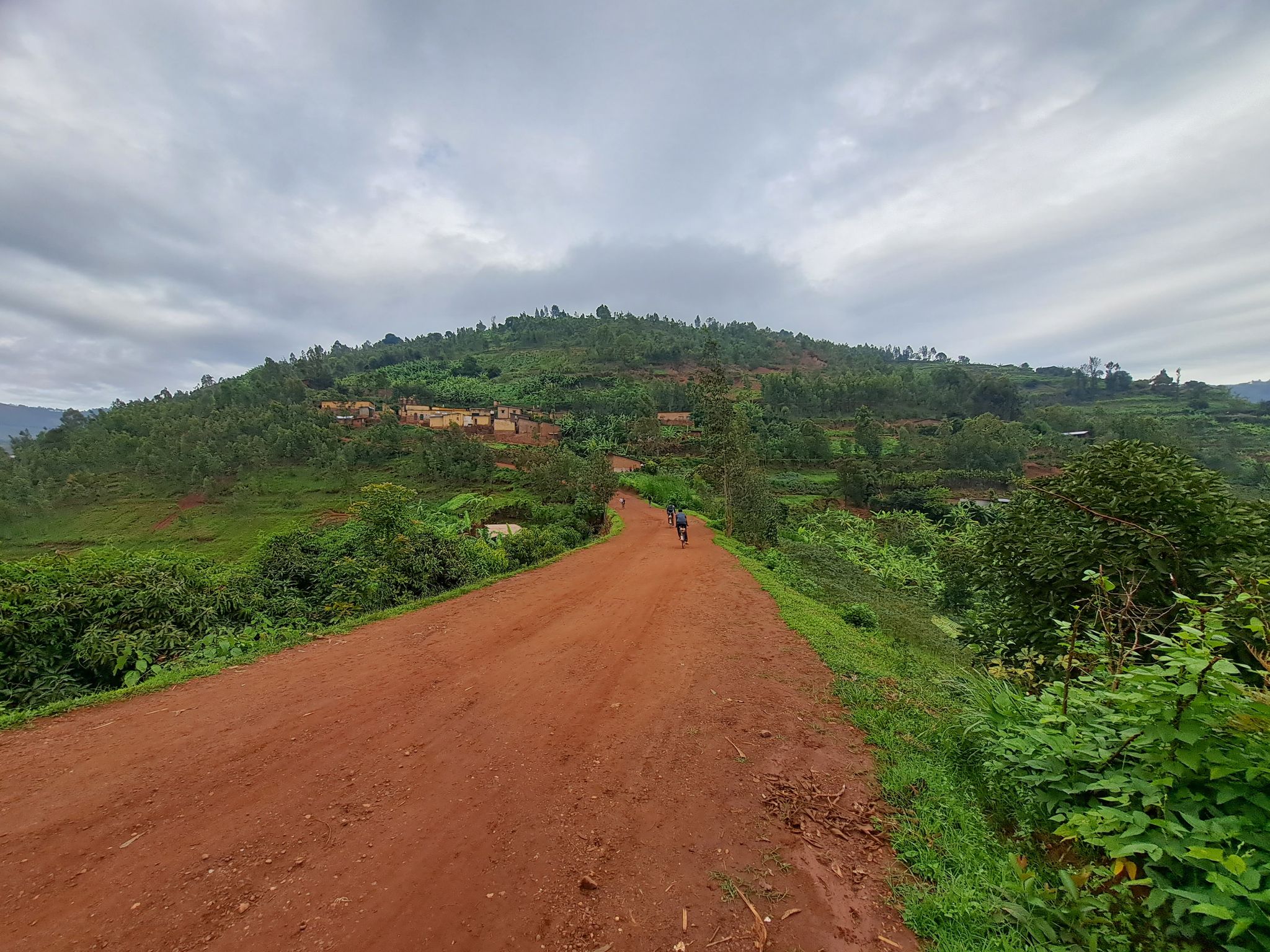 Competing catchments: Nyakagezi (l) and Gakoma/Mulindi (r)