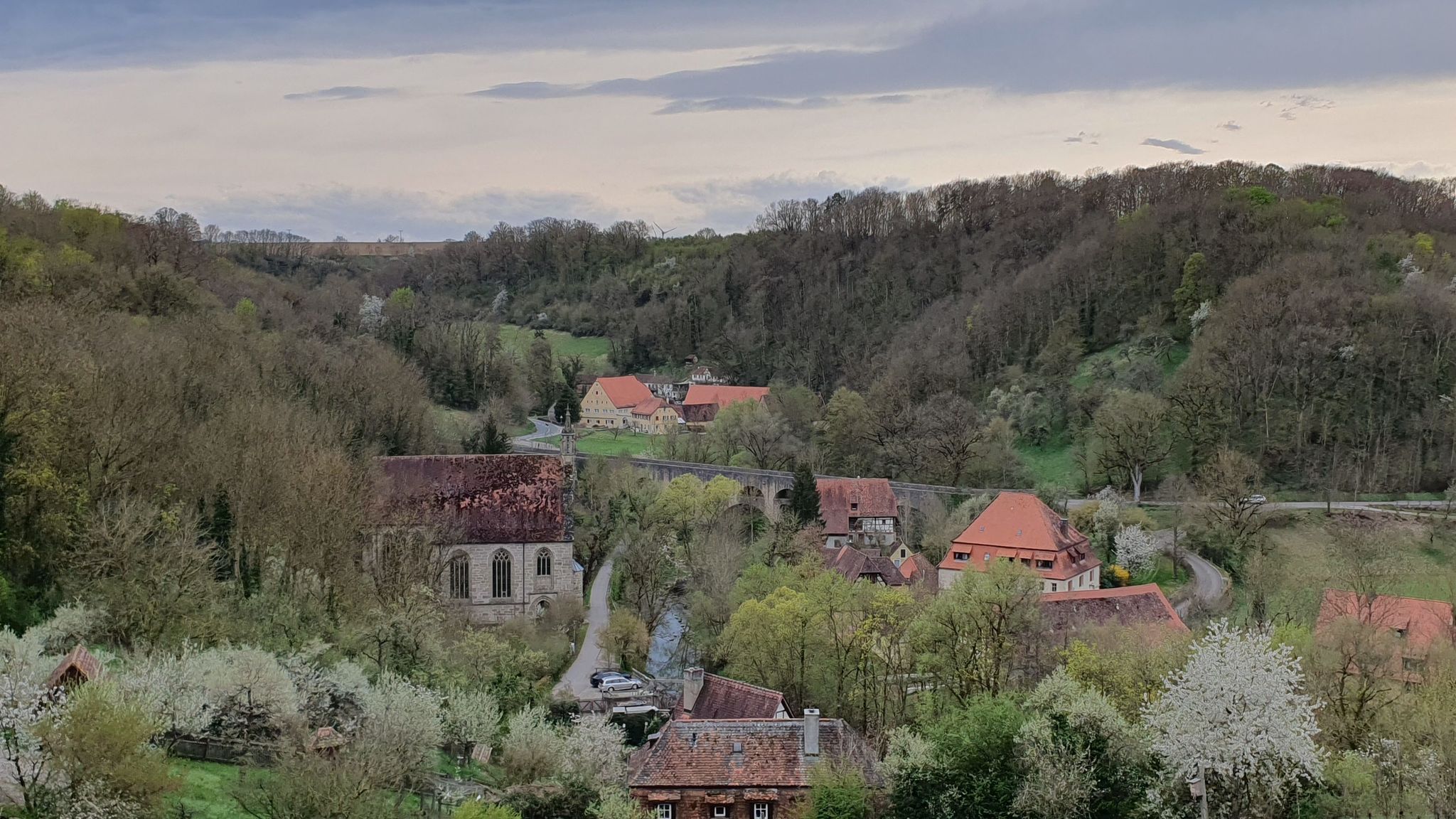 Tauberbrücke und Kirche Unsere Liebe Frau Kobolzell