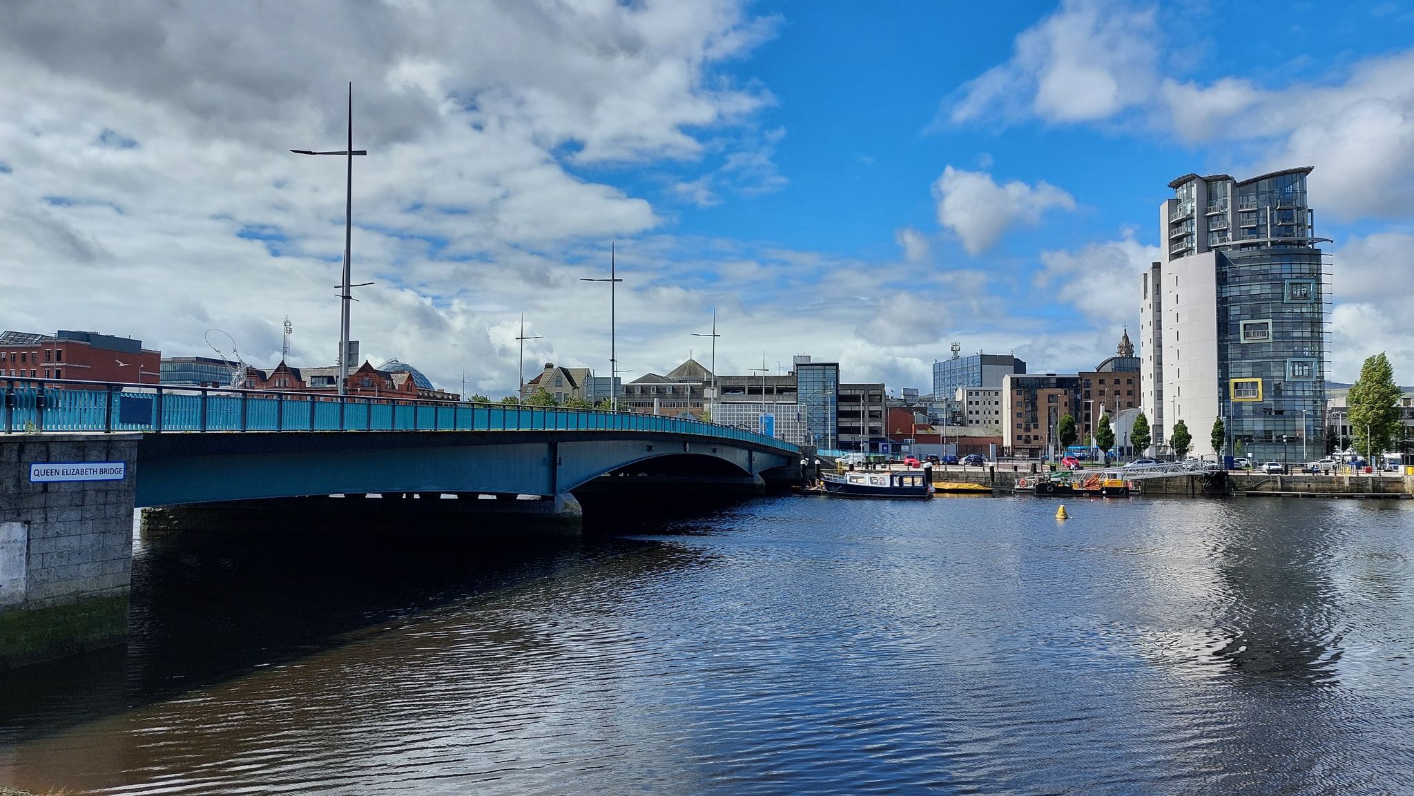 Die Queen Bridge