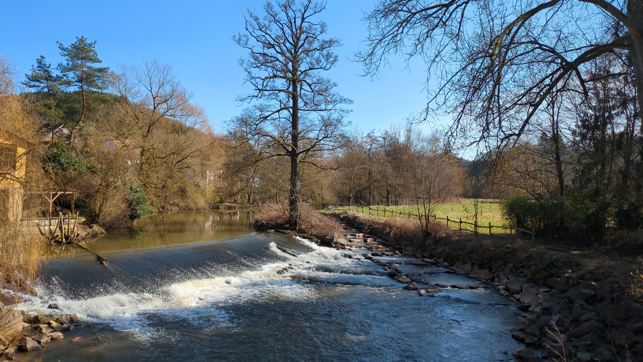 Erdesbacher Wehr