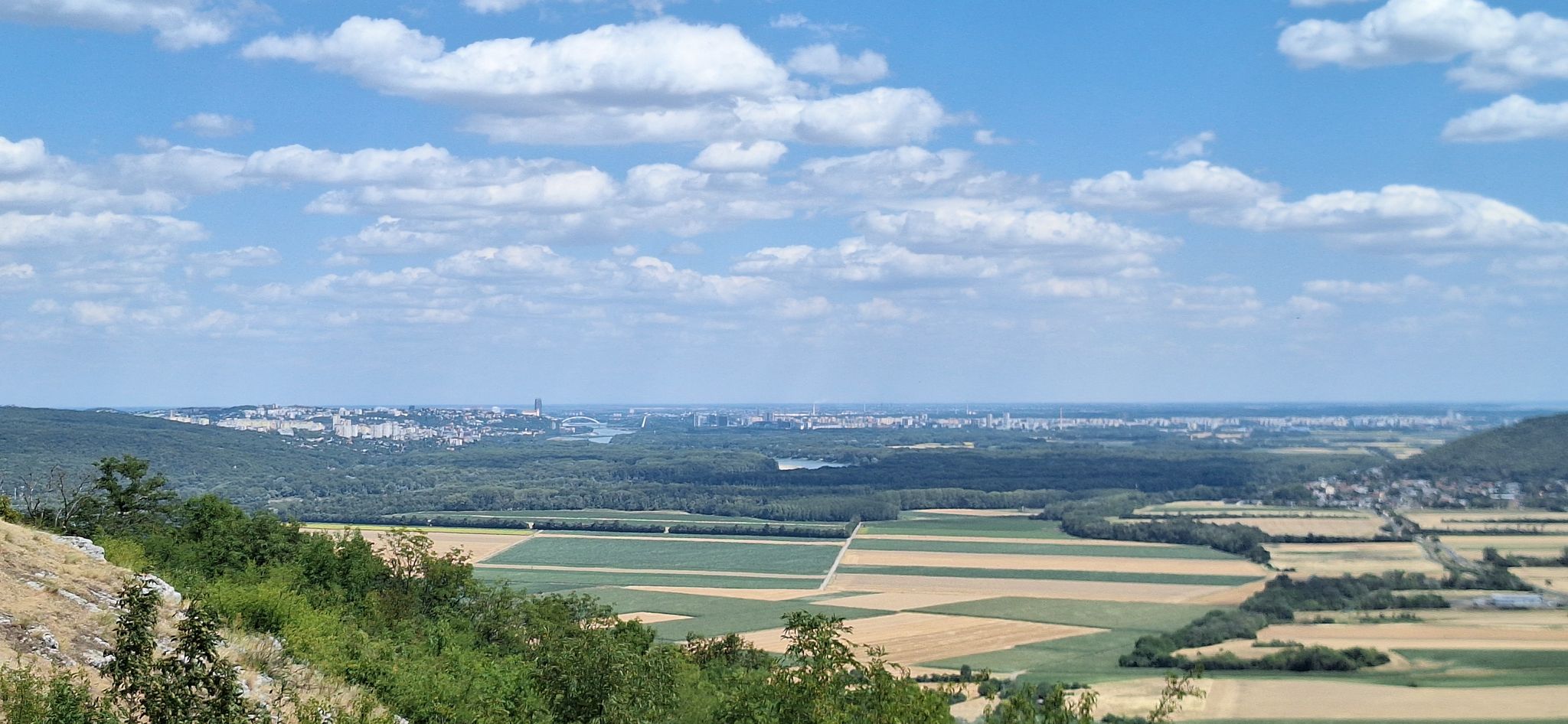 Blick auf Bratislava vom Braunsberg