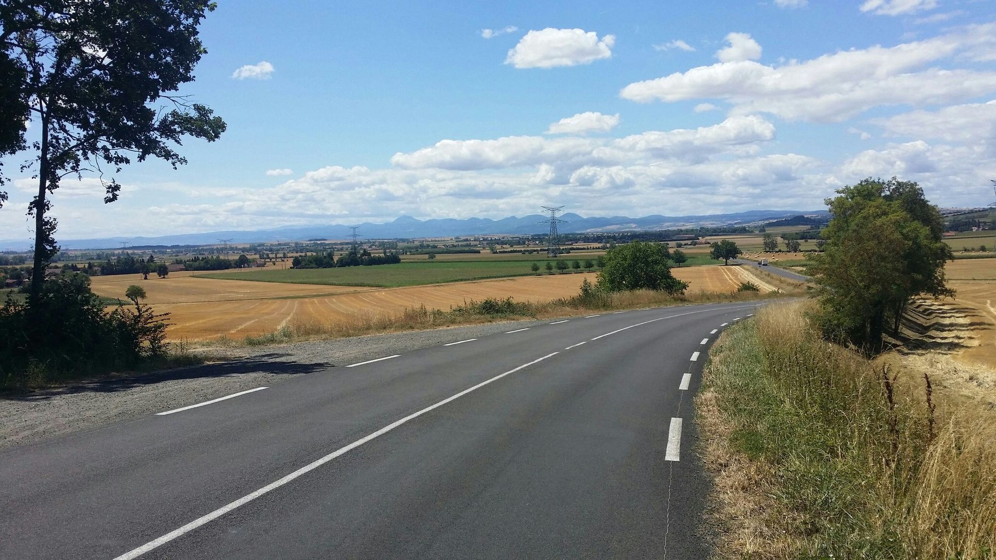 Es geht ab in die Berge, die jetzt noch ferne sind