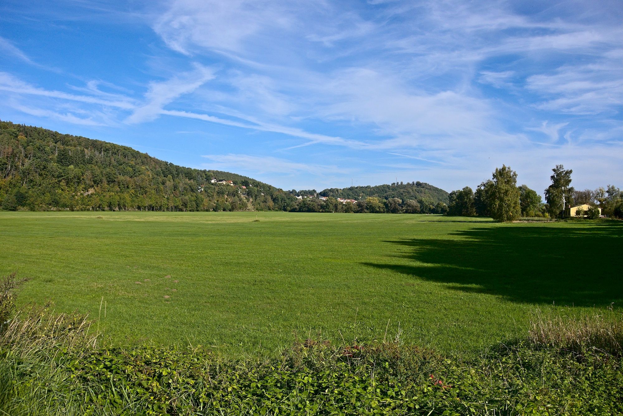 Der Weg zu unserer Unterkunft führt uns zum Ortsteil Kloster Allendorf