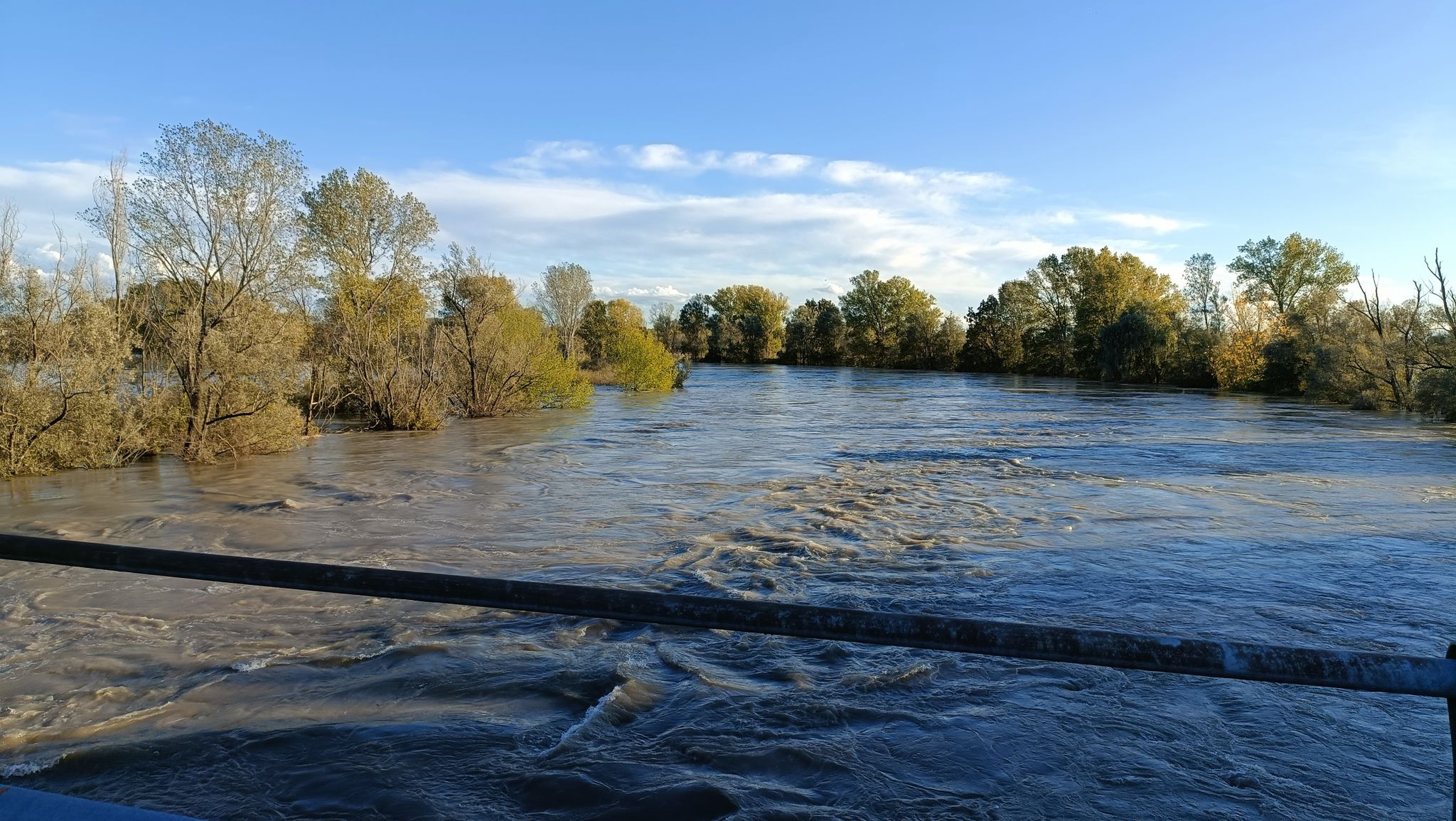 Adda al ponte di Cavenago d'Adda, bello pieno