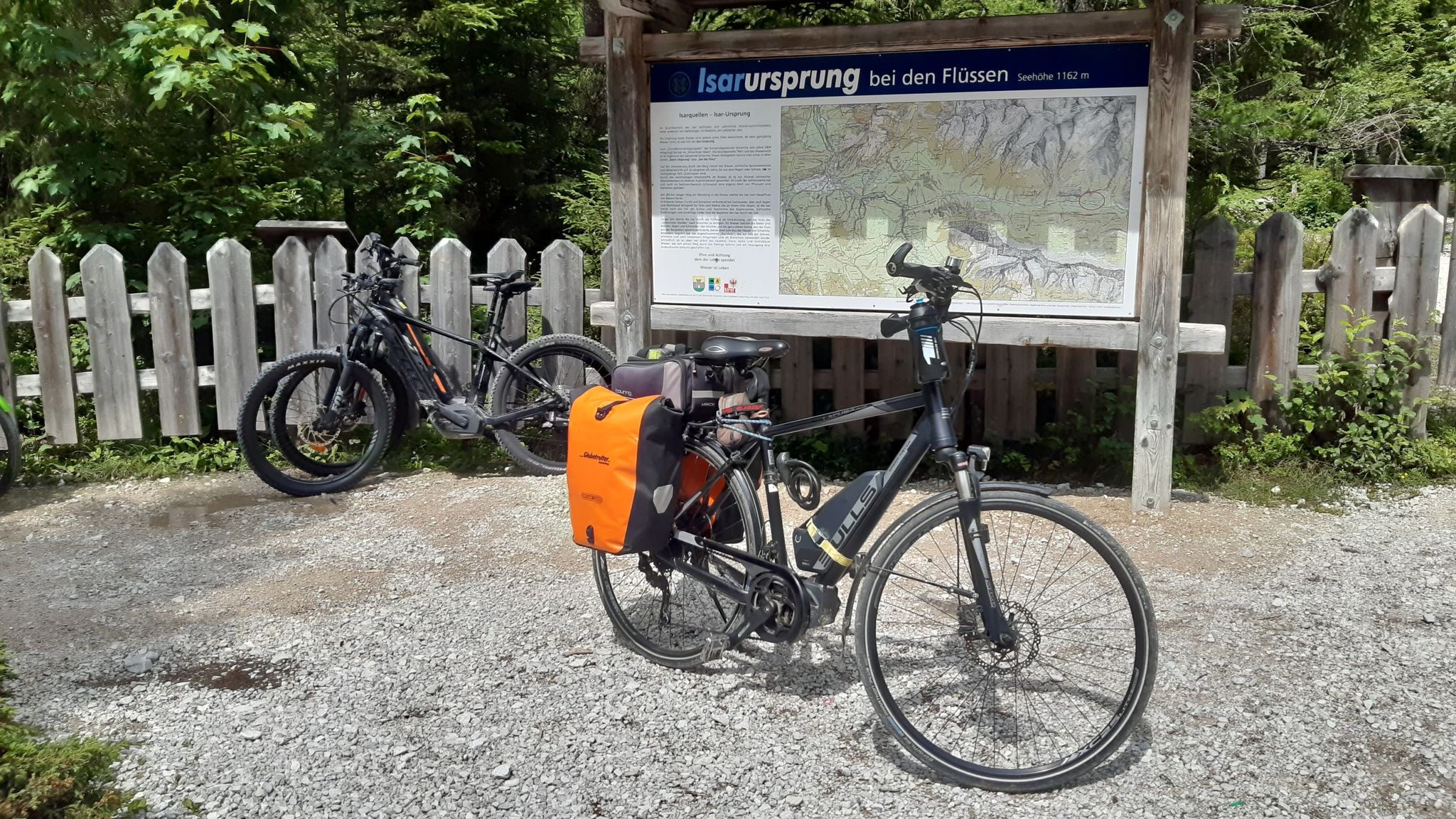 outback tourer roof top tent 1.5 Pro (180 X-TEND) Weekender Bundle Color:Arthur LongoCollab/Fume/Atomic Ice Below $300 Verstärkung im Team 🚲!