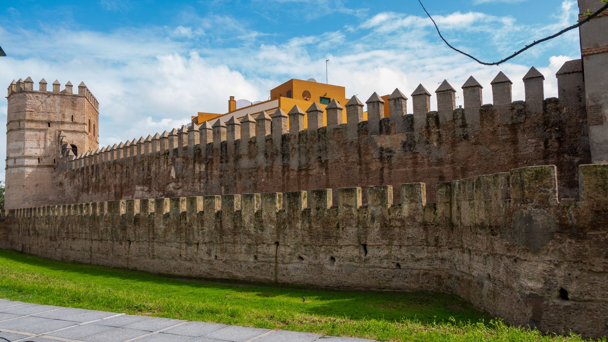 Muralla de Sevilla