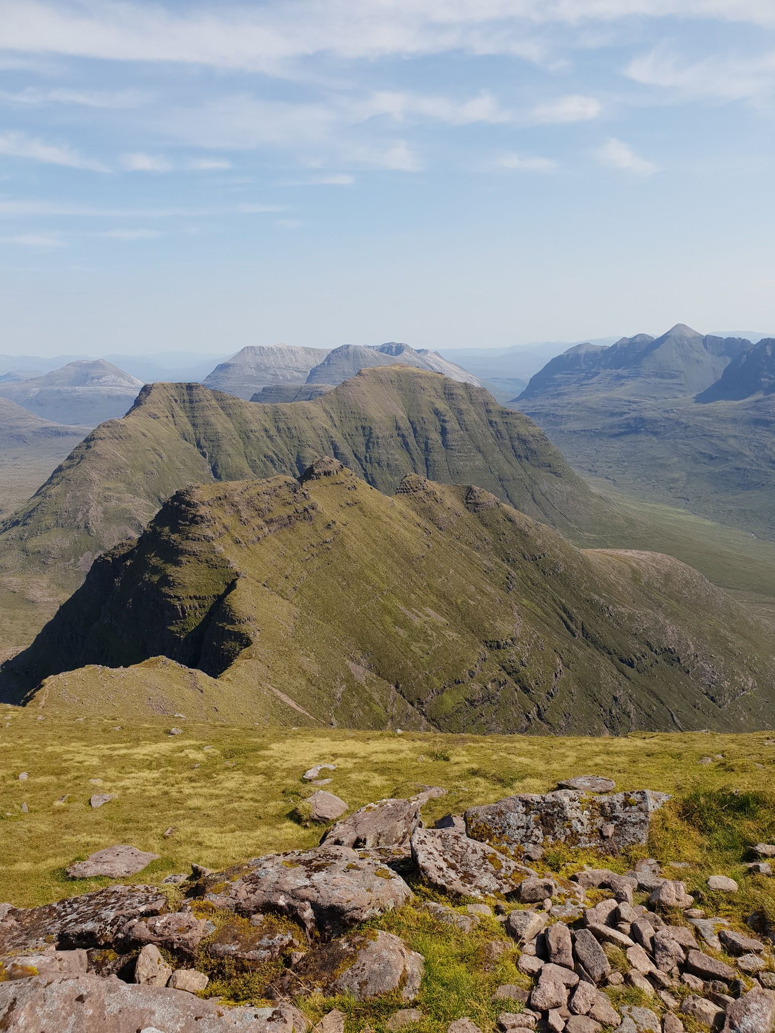 Hiking the 282 munro mountains of Scotland in 95 routes | Hiking ...