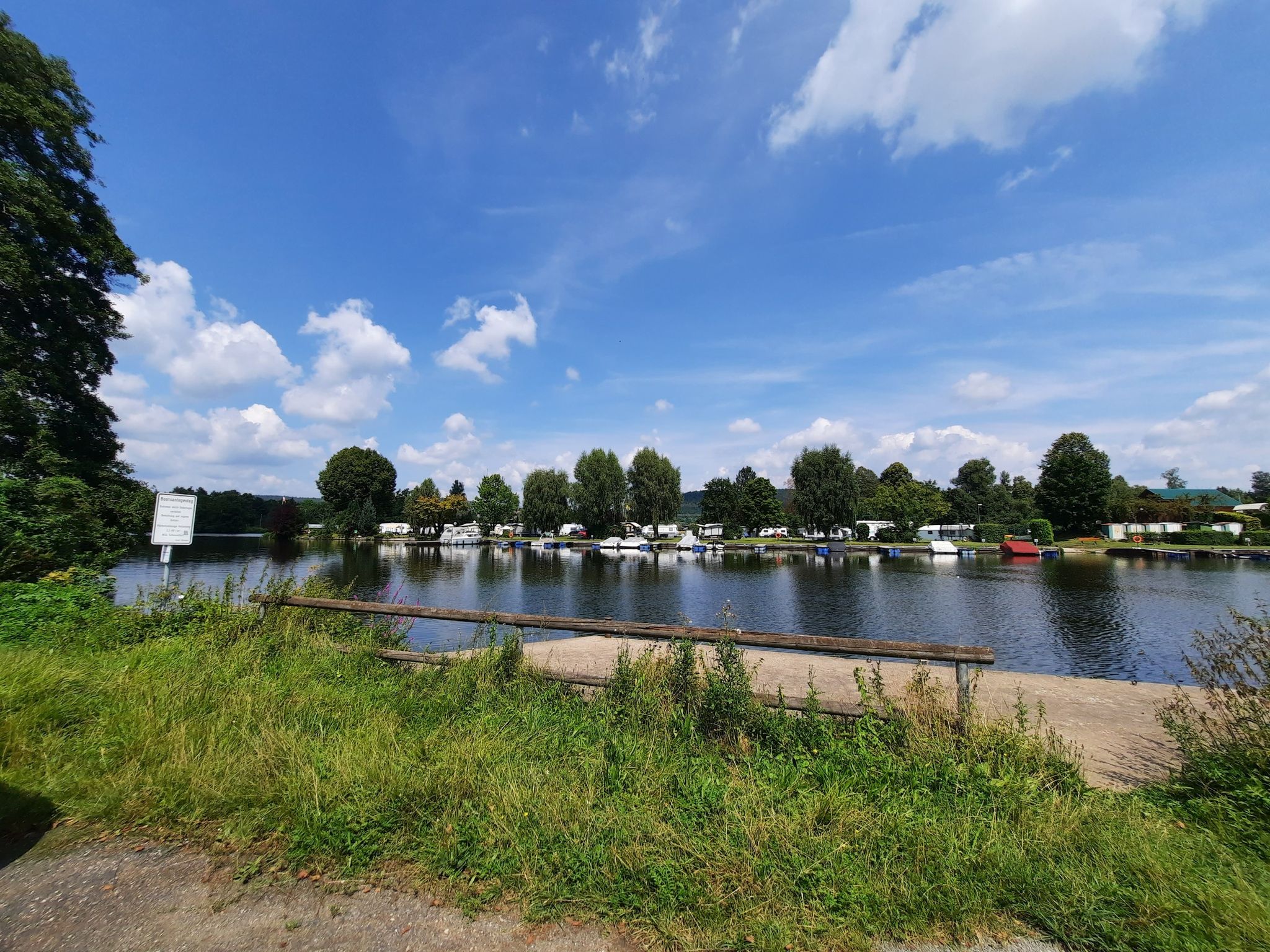 Blick zur anderen Uferseite