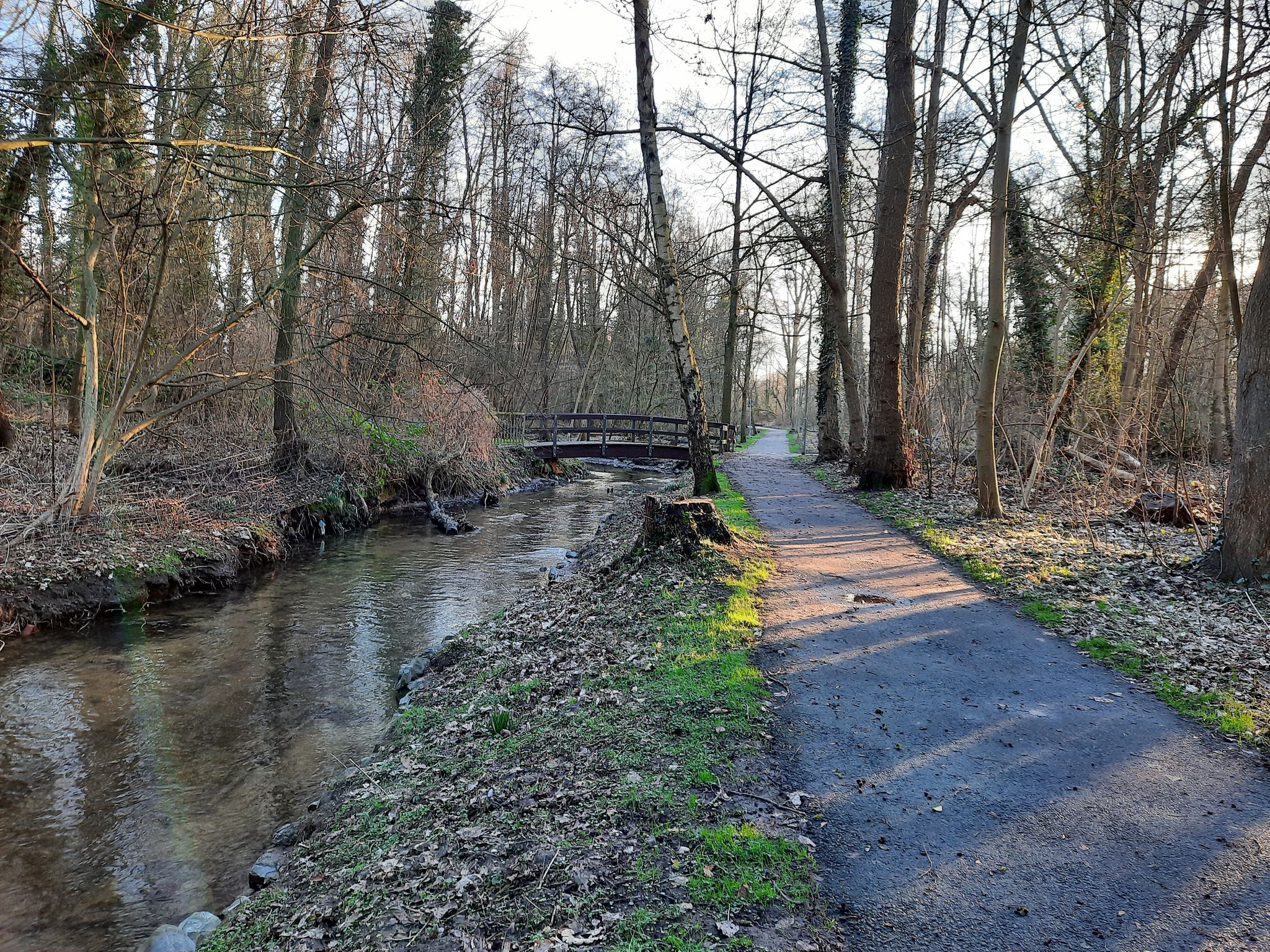 Wanderweg entlang der Schwalm