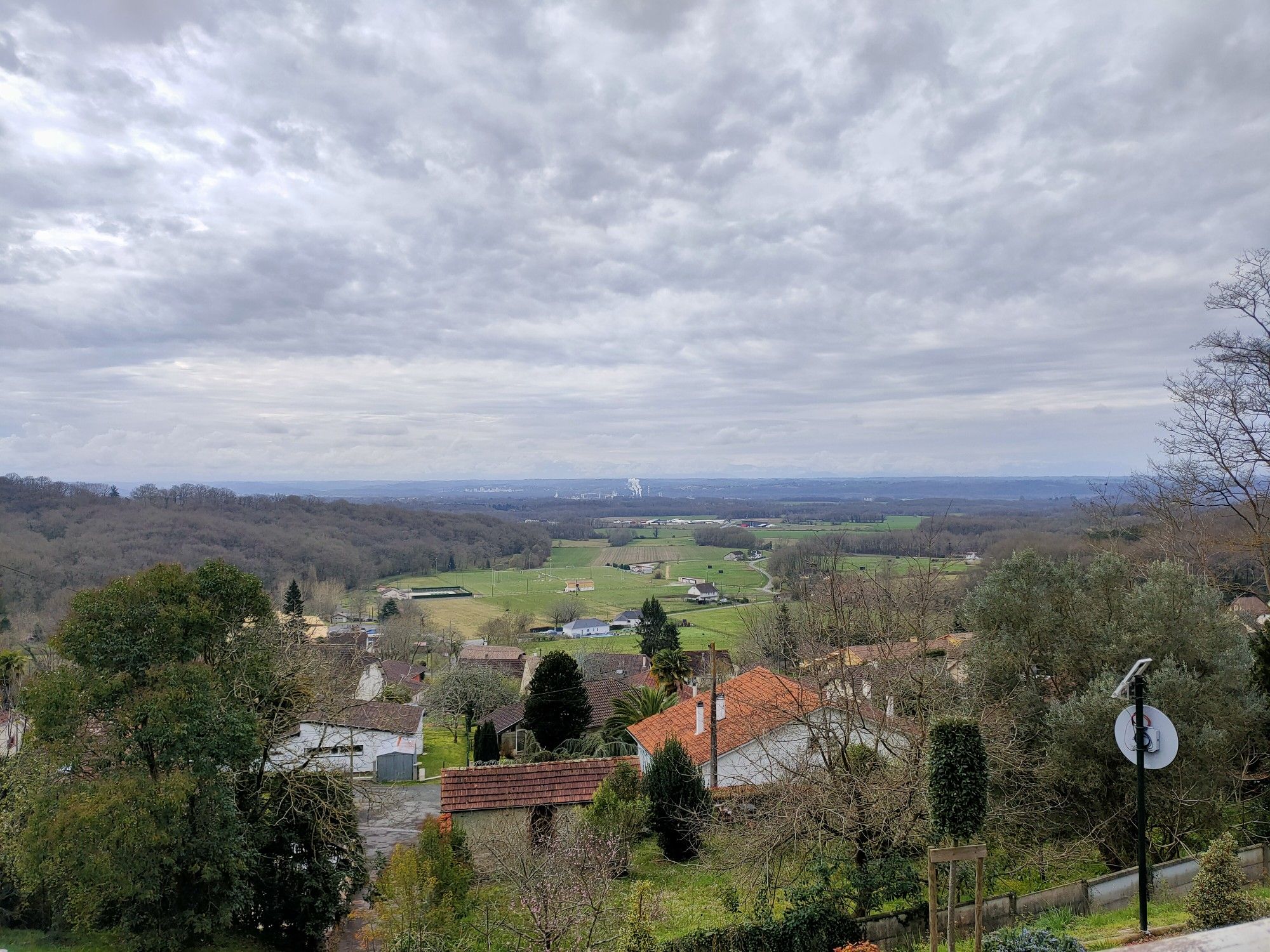 Depuis l'église d'arthez