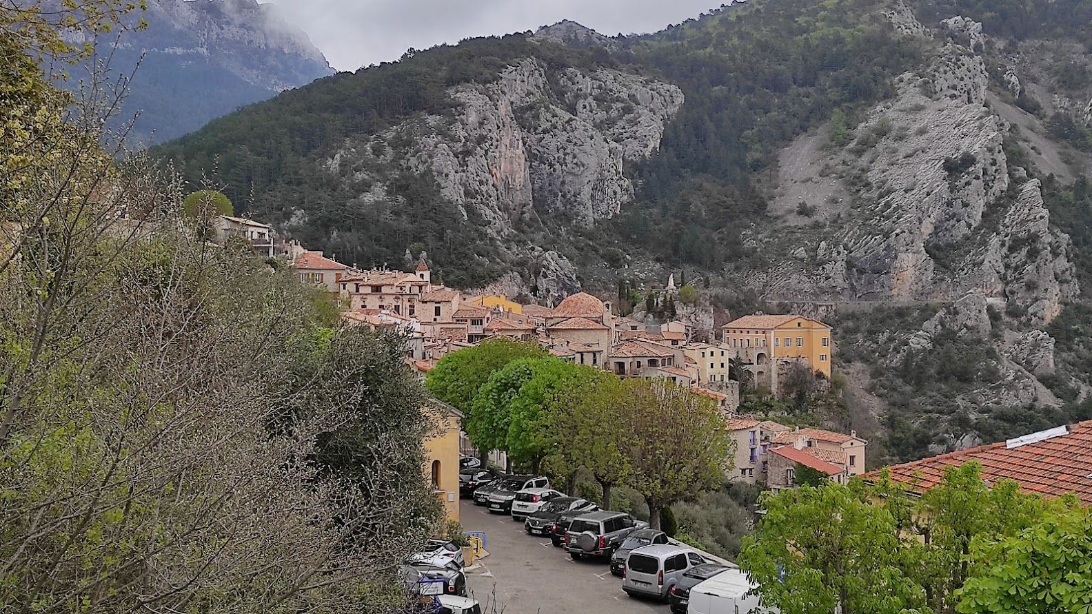 Peille